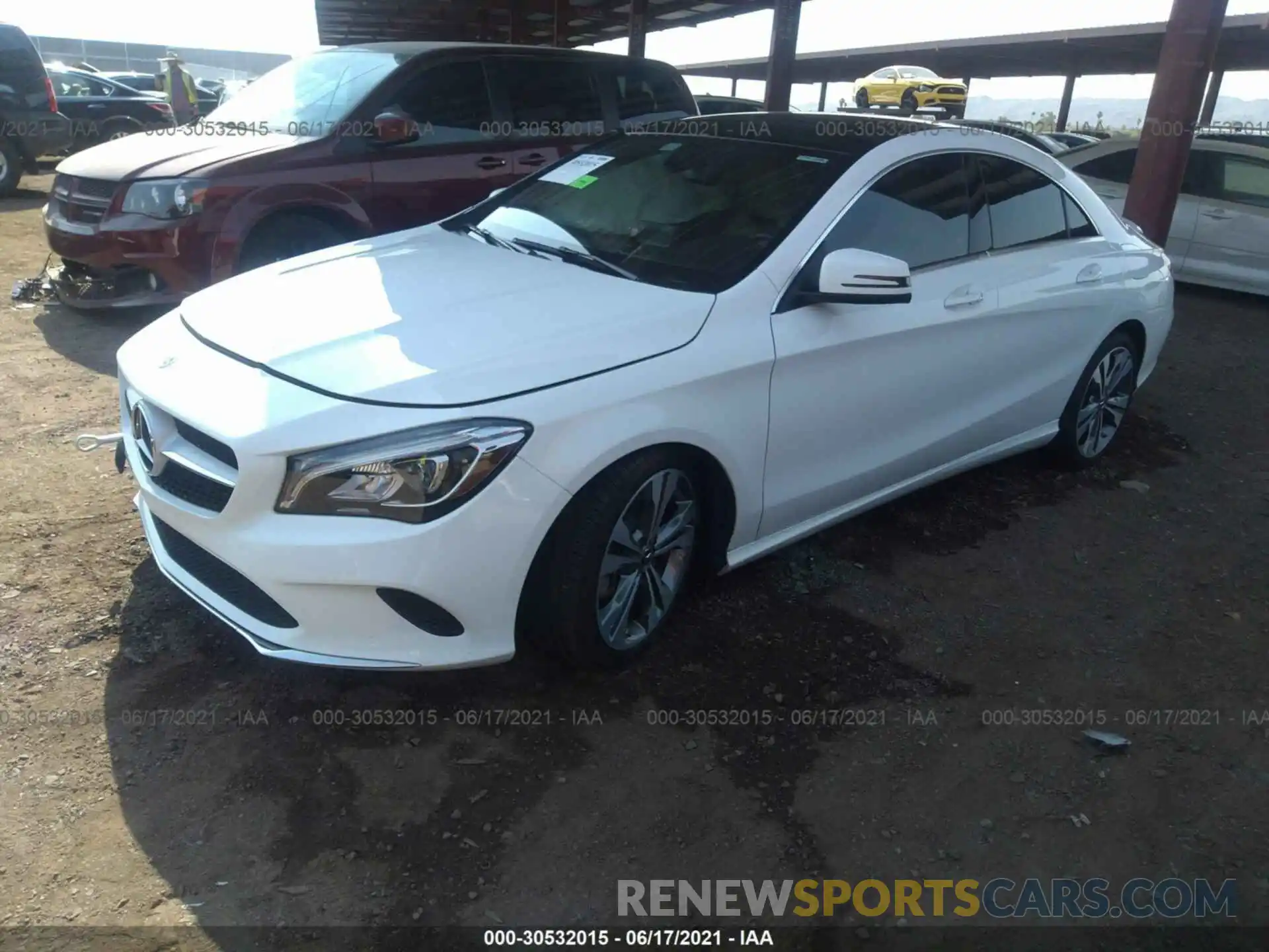 2 Photograph of a damaged car WDDSJ4EB0KN752641 MERCEDES-BENZ CLA 2019