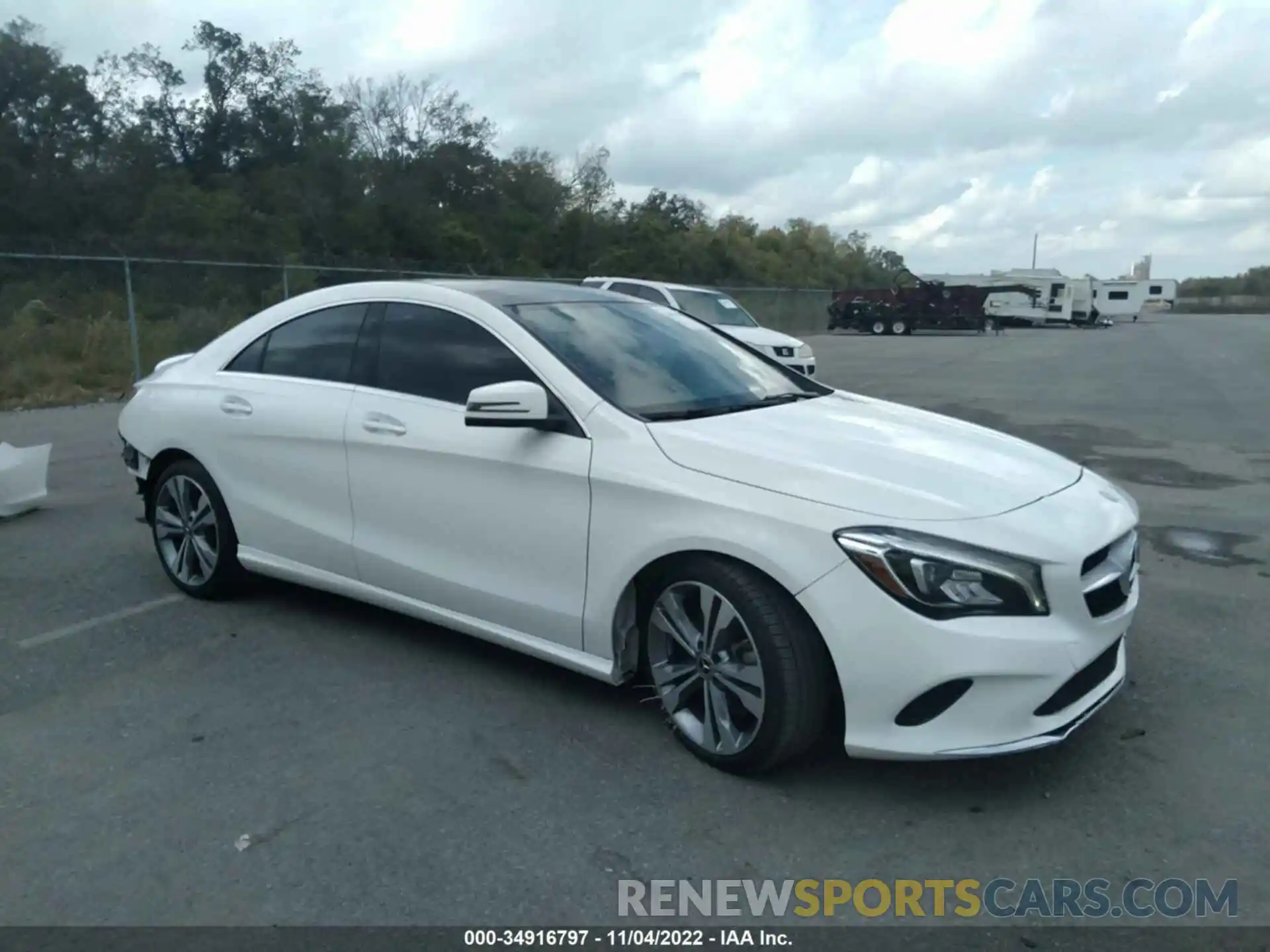 1 Photograph of a damaged car WDDSJ4EB2KN698937 MERCEDES-BENZ CLA 2019