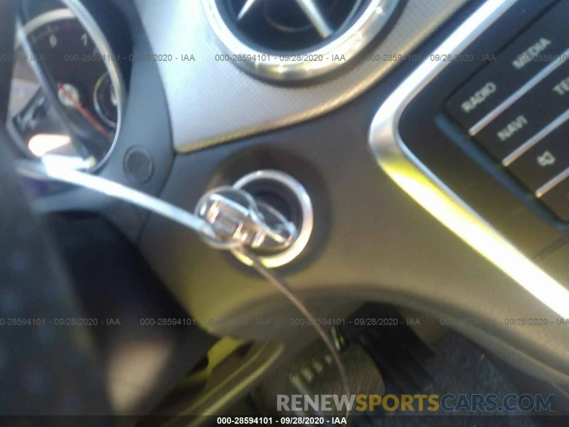 11 Photograph of a damaged car WDDSJ4EB2KN703392 MERCEDES-BENZ CLA 2019