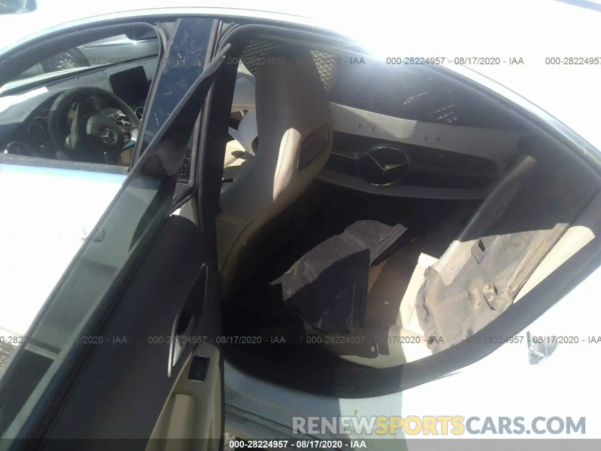 8 Photograph of a damaged car WDDSJ4EB3KN704731 MERCEDES-BENZ CLA 2019