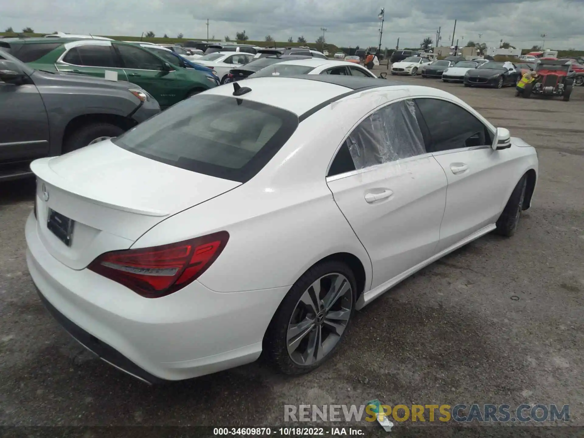 4 Photograph of a damaged car WDDSJ4EB4KN719268 MERCEDES-BENZ CLA 2019