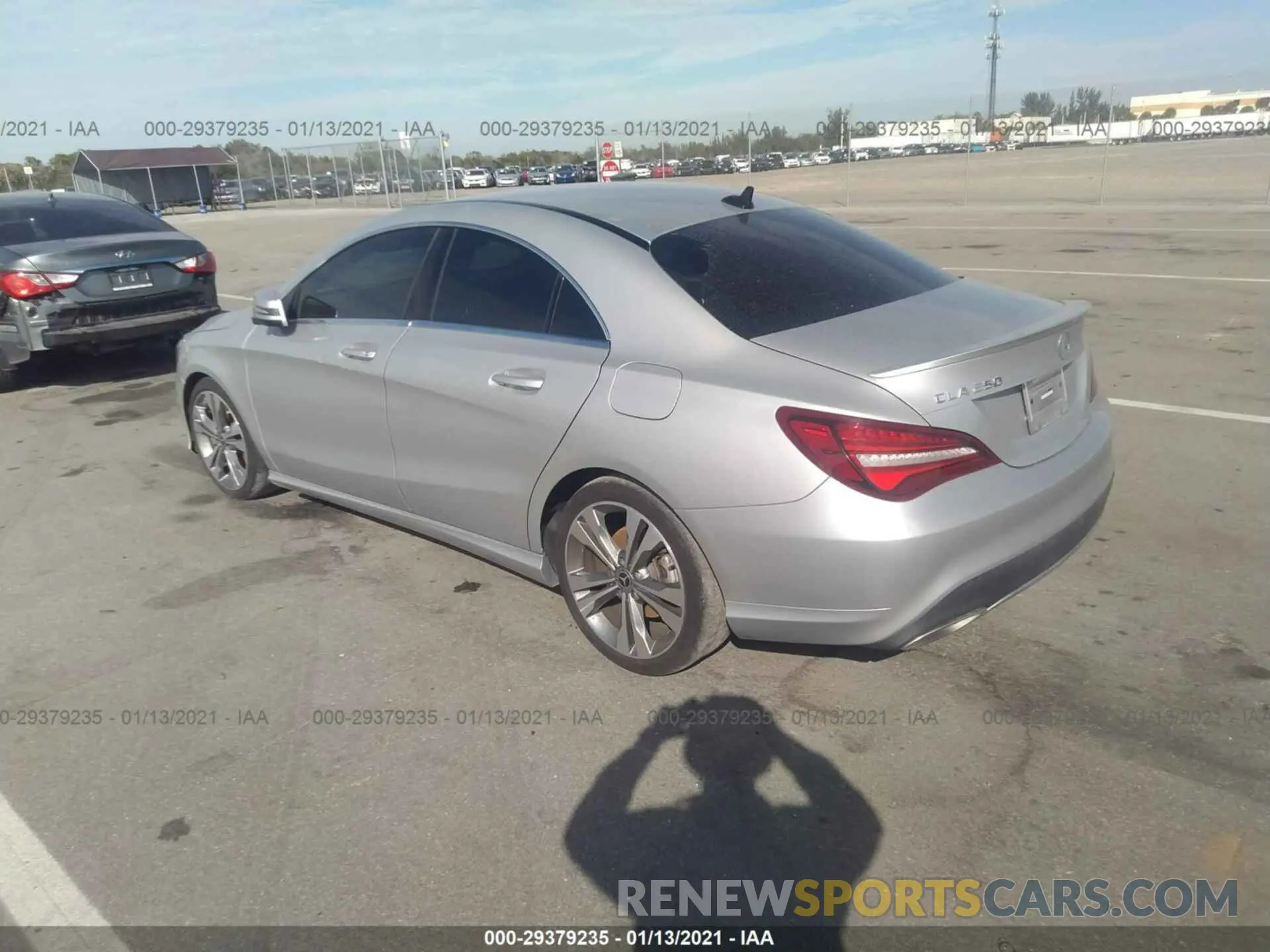 3 Photograph of a damaged car WDDSJ4EB5KN749735 MERCEDES-BENZ CLA 2019
