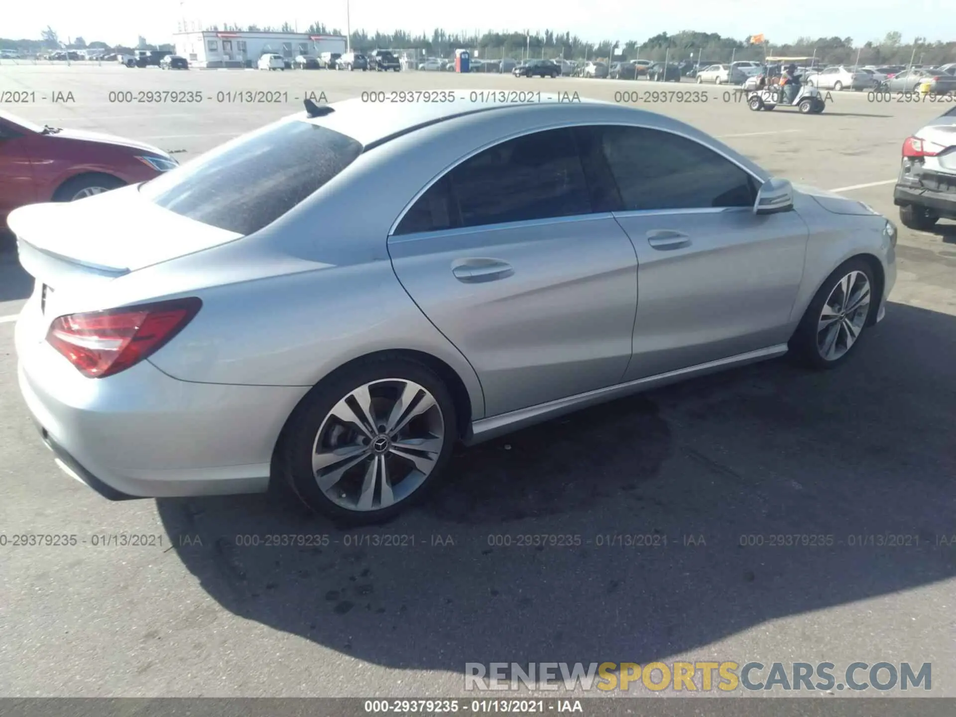 4 Photograph of a damaged car WDDSJ4EB5KN749735 MERCEDES-BENZ CLA 2019