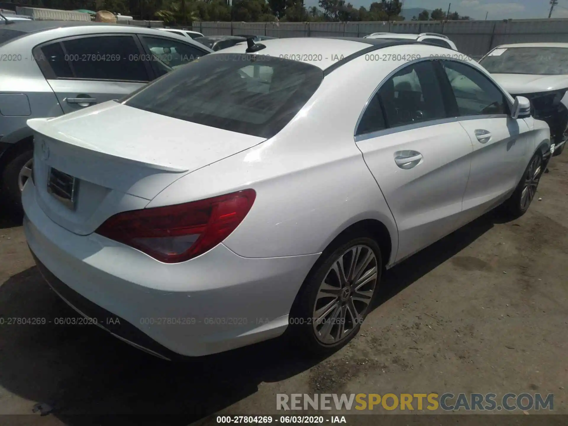 4 Photograph of a damaged car WDDSJ4EB5KN771136 MERCEDES-BENZ CLA 2019