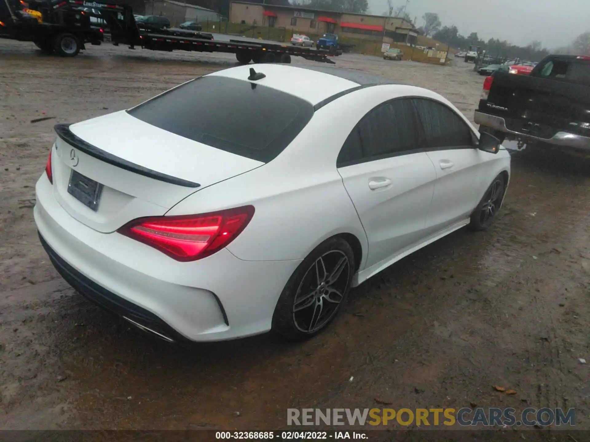 4 Photograph of a damaged car WDDSJ4EB6KN699234 MERCEDES-BENZ CLA 2019