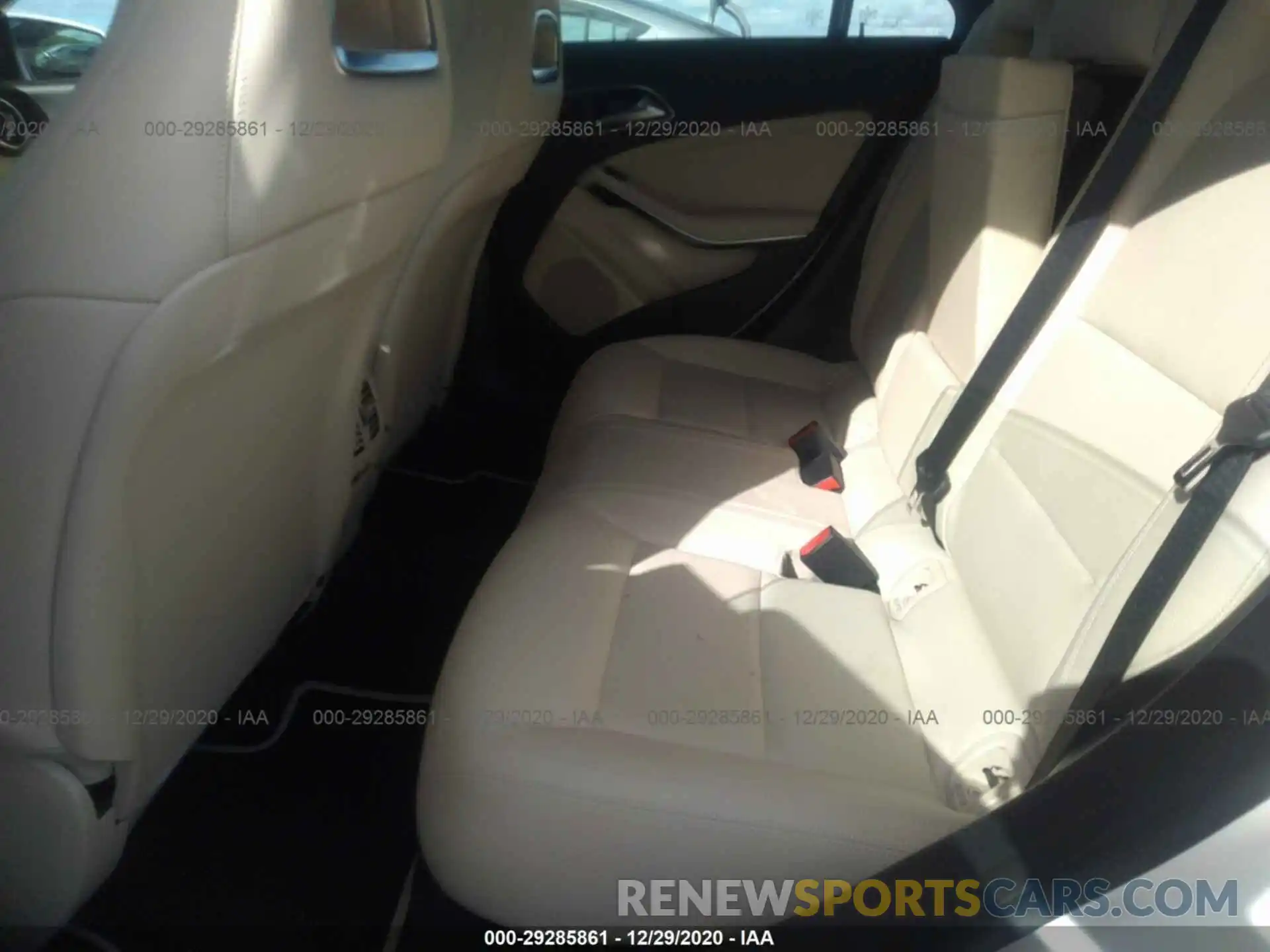 8 Photograph of a damaged car WDDSJ4EB7KN754743 MERCEDES-BENZ CLA 2019