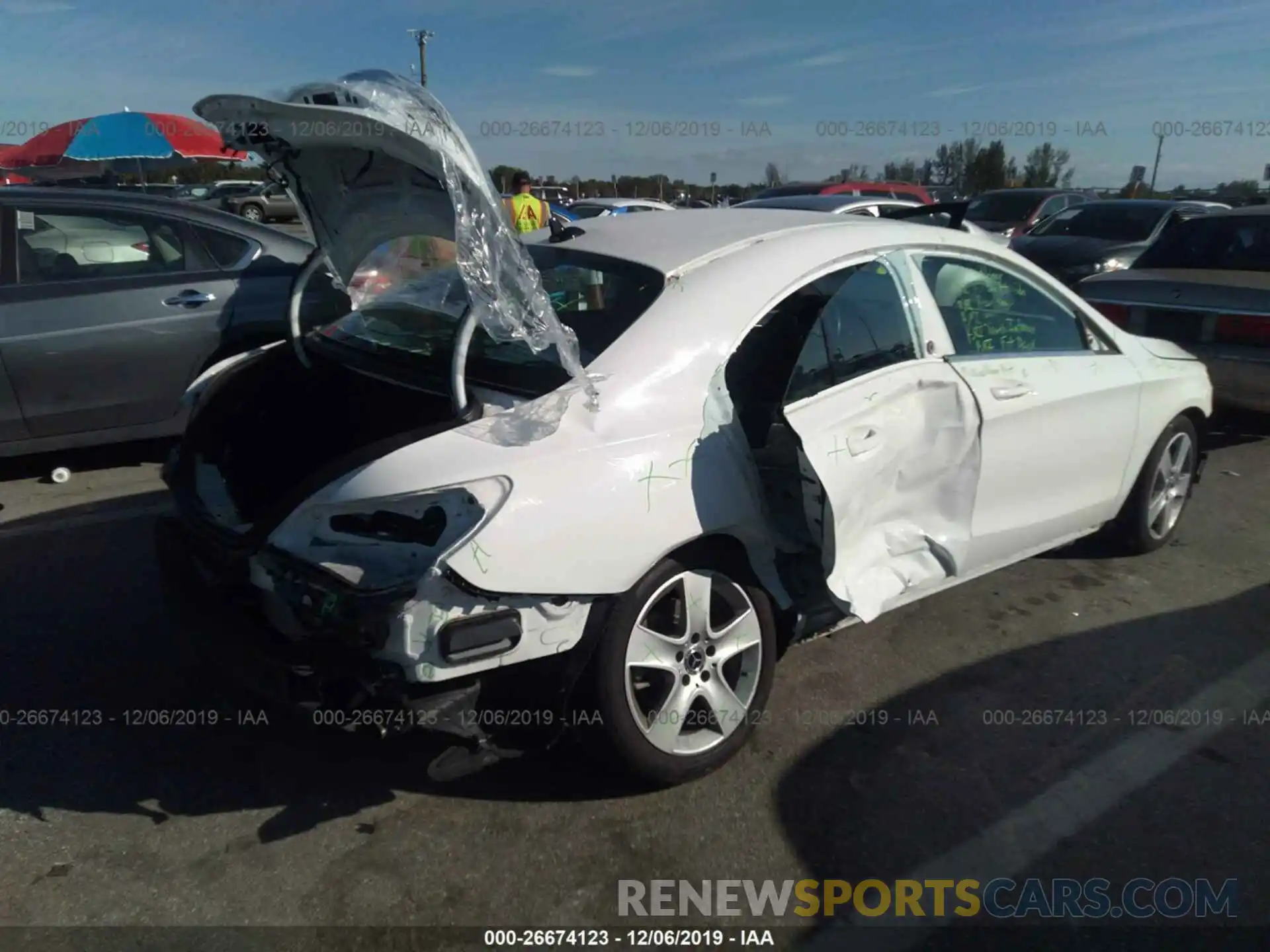 4 Photograph of a damaged car WDDSJ4EB8KN700898 MERCEDES-BENZ CLA 2019