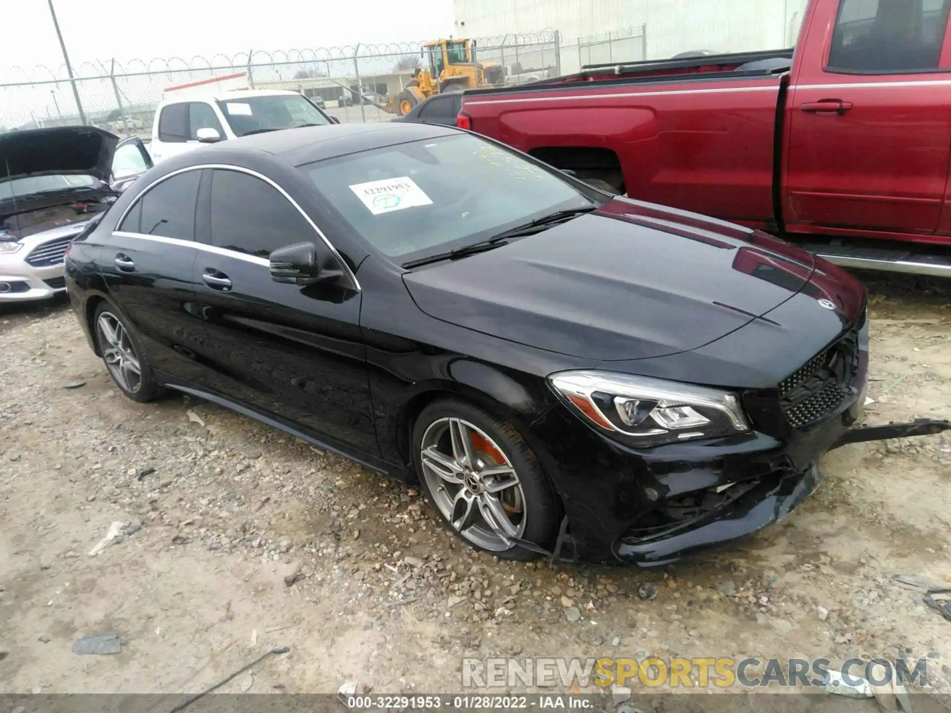 1 Photograph of a damaged car WDDSJ4EB8KN706572 MERCEDES-BENZ CLA 2019