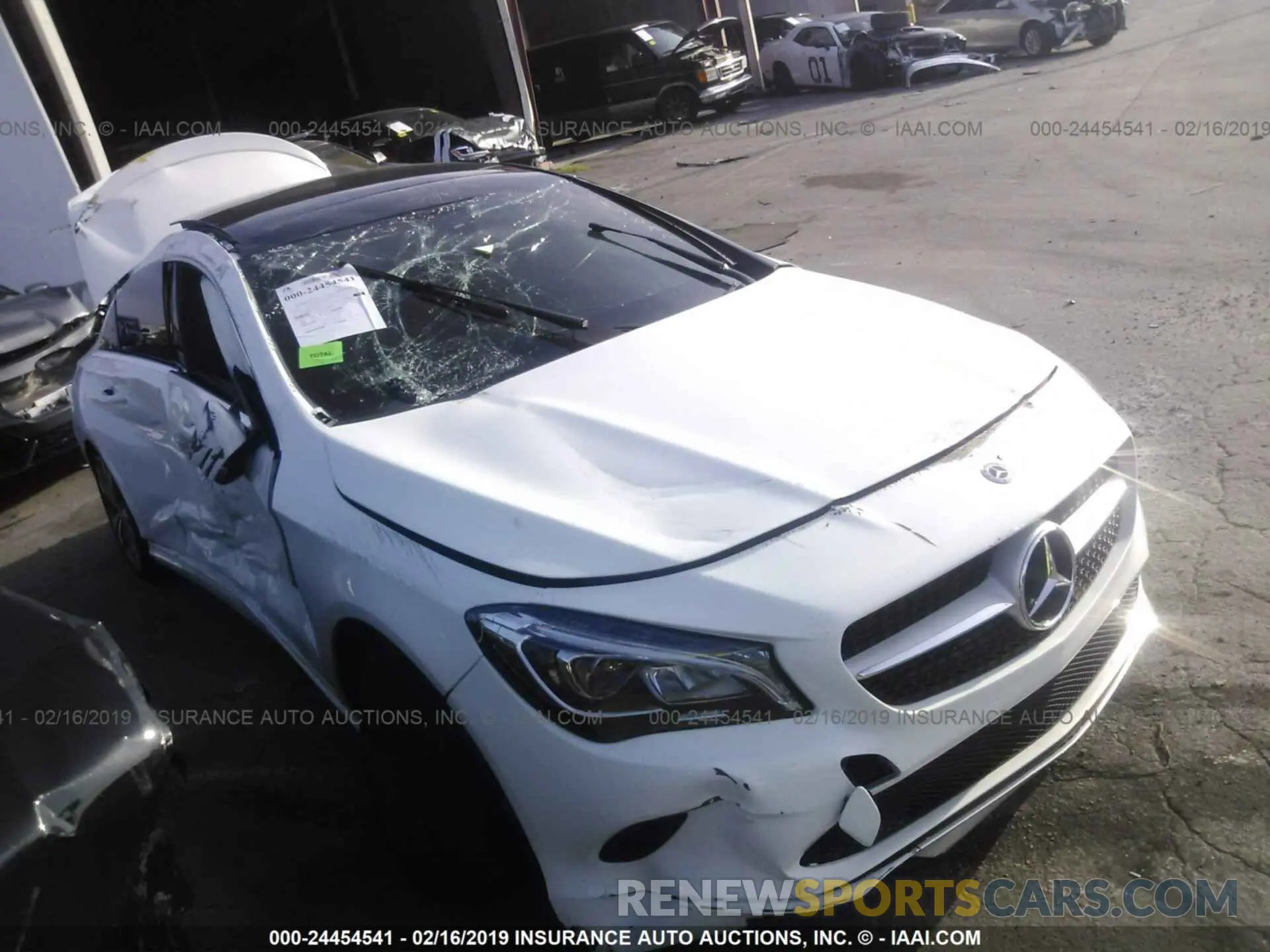 1 Photograph of a damaged car WDDSJ4EB8KN713893 MERCEDES-BENZ CLA 2019