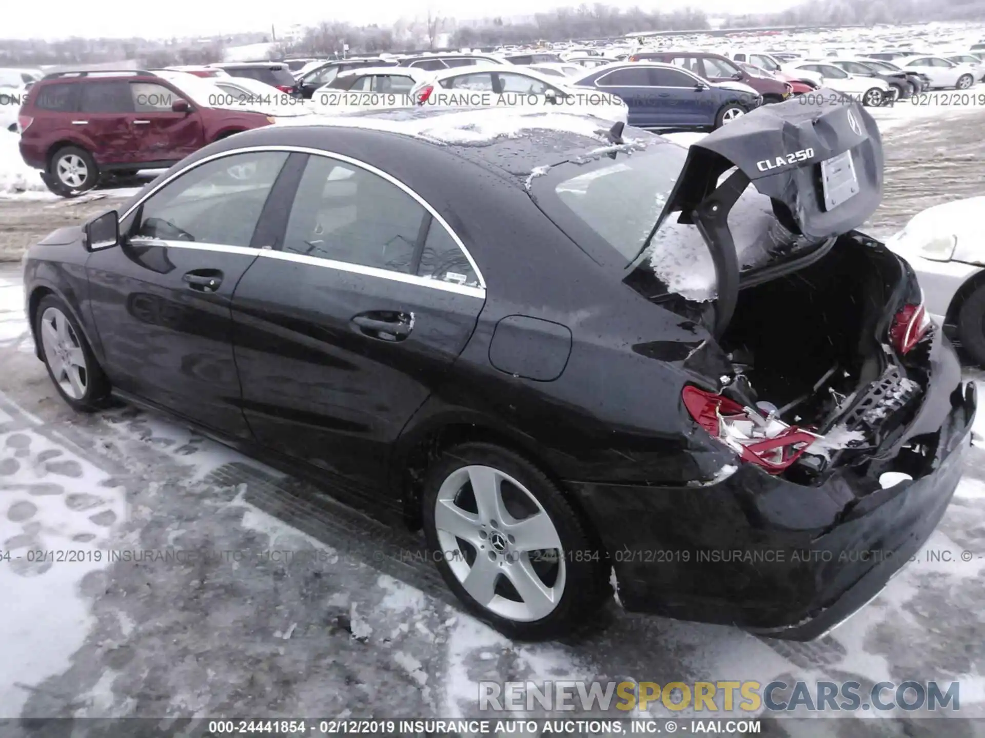 3 Photograph of a damaged car WDDSJ4EB8KN740060 MERCEDES-BENZ CLA 2019