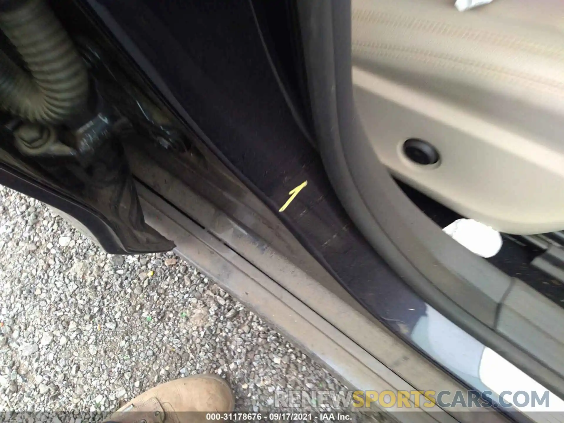 6 Photograph of a damaged car WDDSJ4GB1KN720049 MERCEDES-BENZ CLA 2019