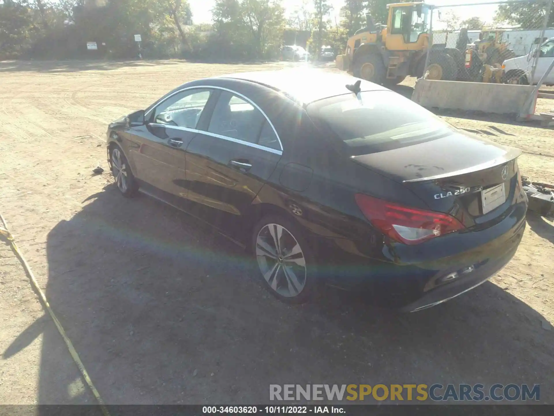 3 Photograph of a damaged car WDDSJ4GB1KN763256 MERCEDES-BENZ CLA 2019