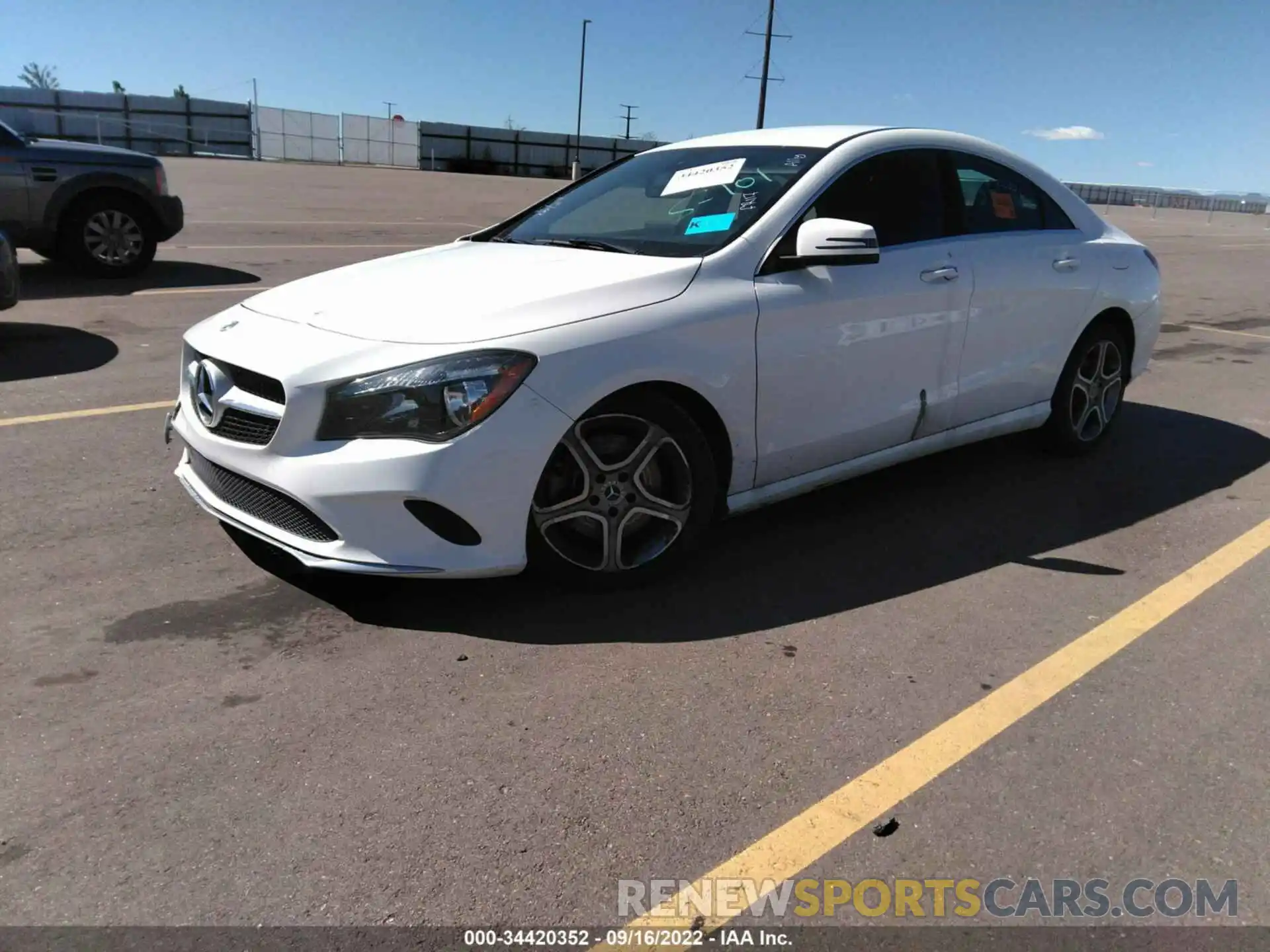 2 Photograph of a damaged car WDDSJ4GB3KN760472 MERCEDES-BENZ CLA 2019