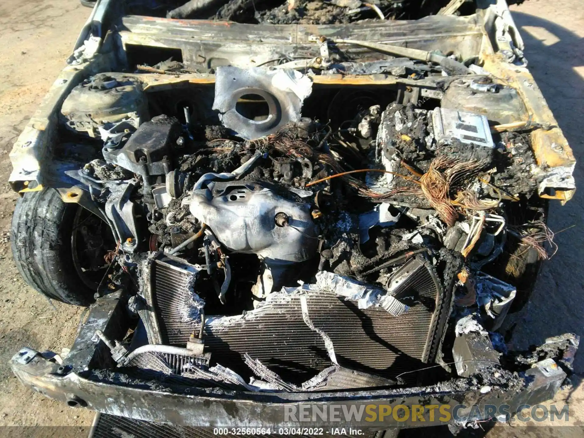 10 Photograph of a damaged car WDDSJ4GB4KN726122 MERCEDES-BENZ CLA 2019