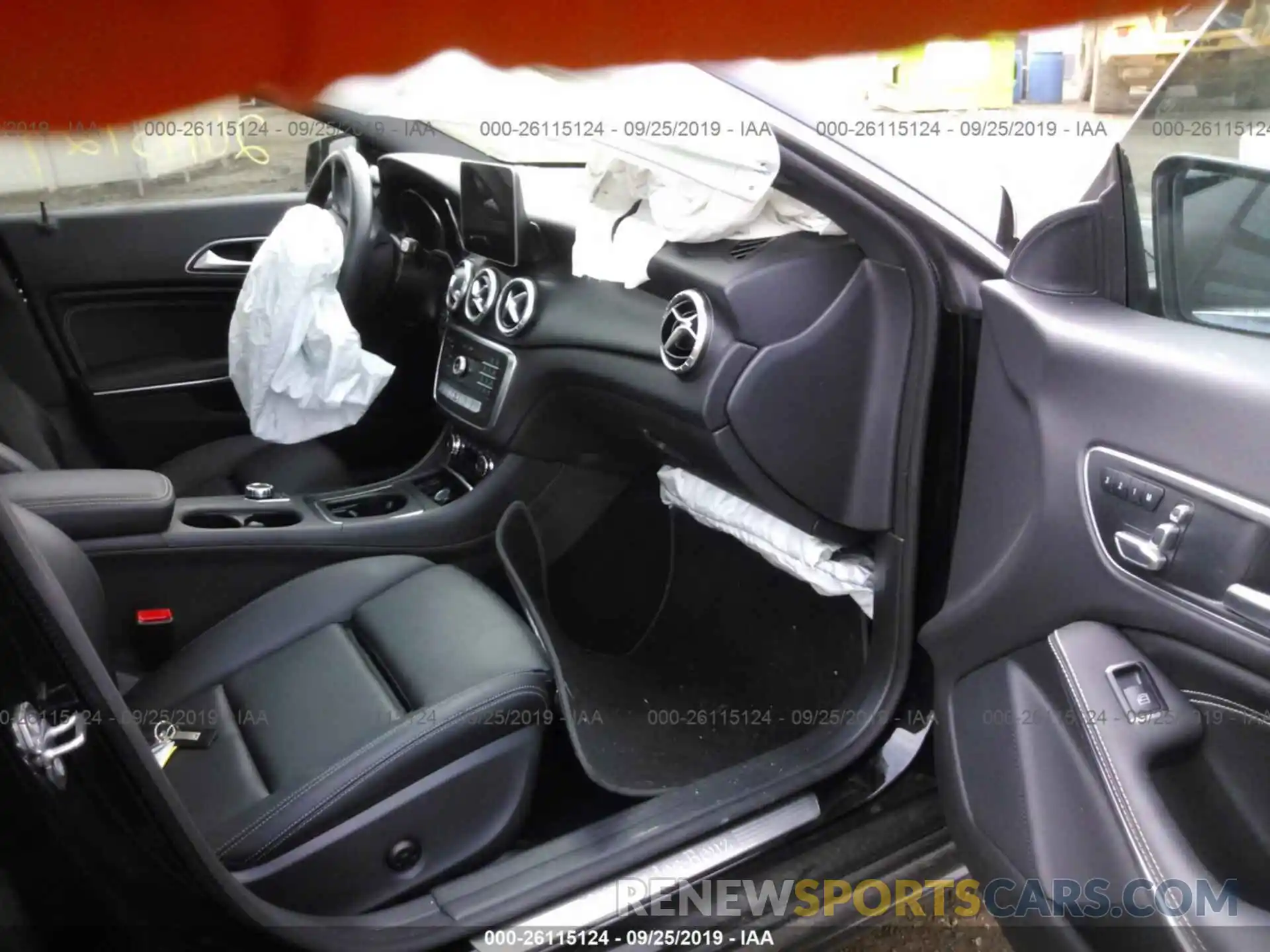 5 Photograph of a damaged car WDDSJ4GBXKN724181 MERCEDES-BENZ CLA 2019