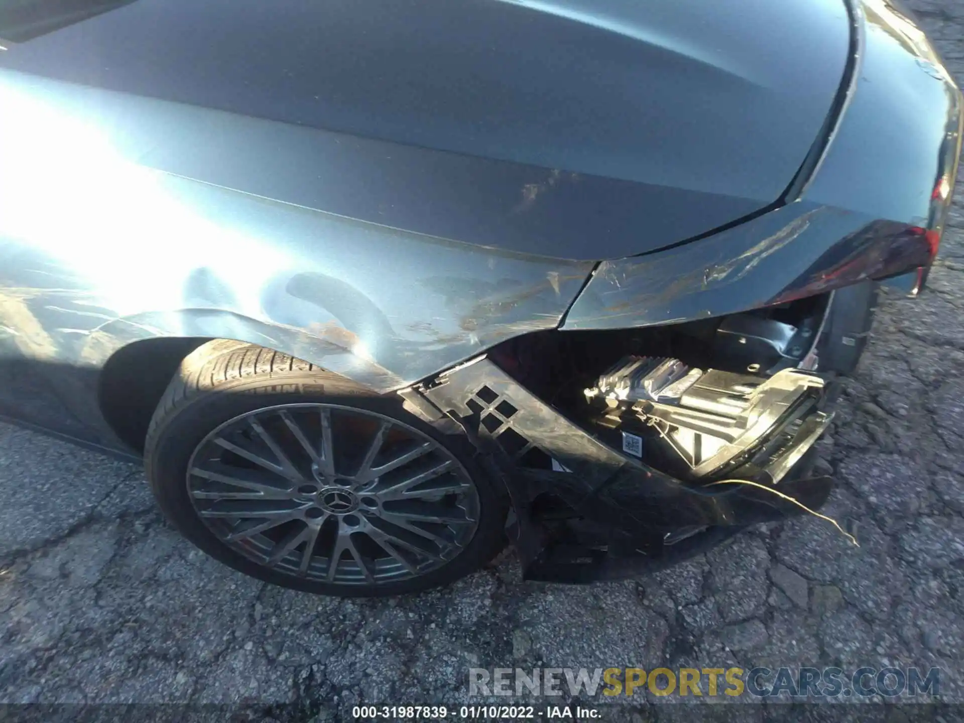 6 Photograph of a damaged car W1K5J4GB3LN099105 MERCEDES-BENZ CLA 2020