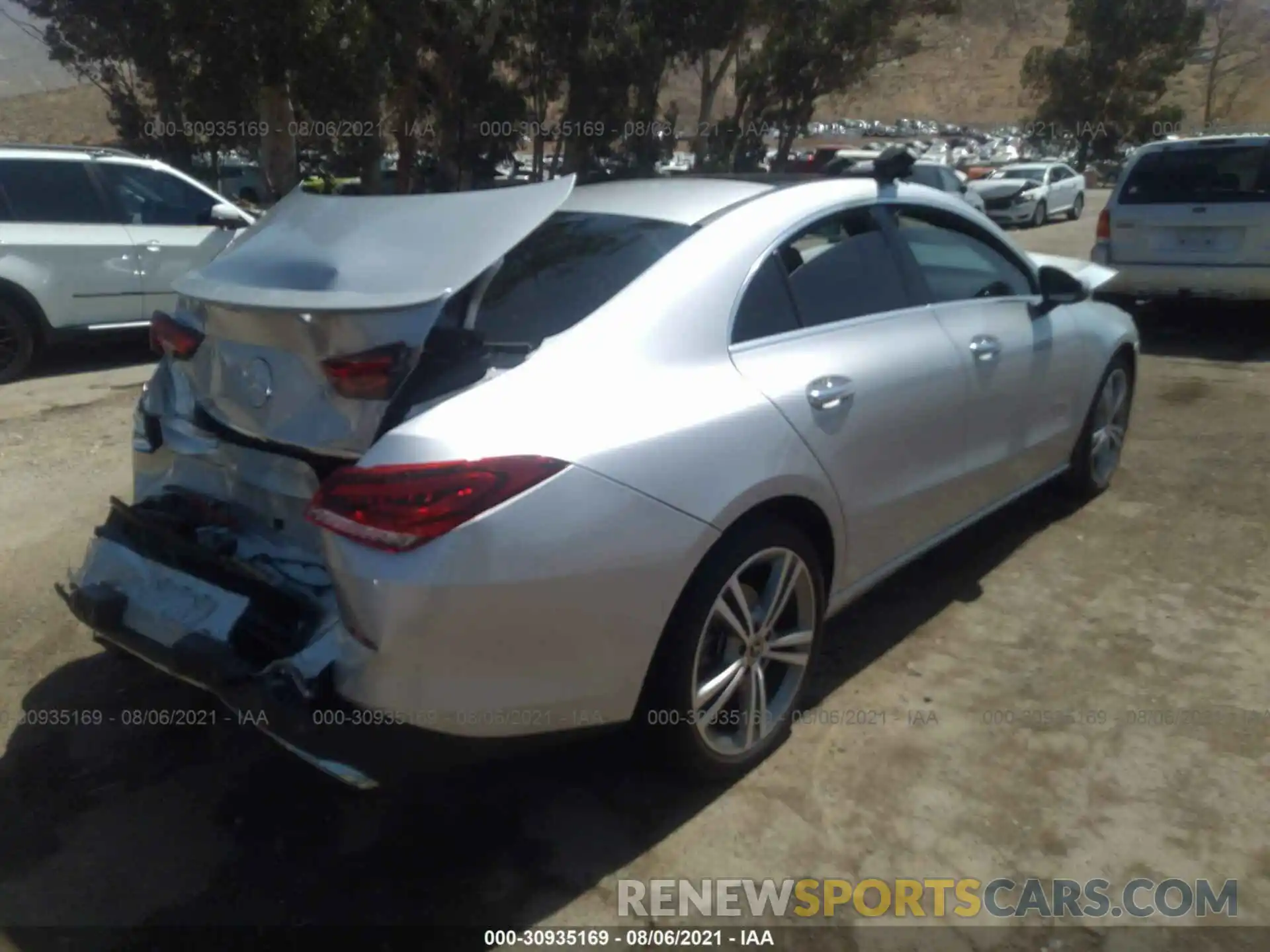 4 Photograph of a damaged car W1K5J4GB0MN171346 MERCEDES-BENZ CLA 2021