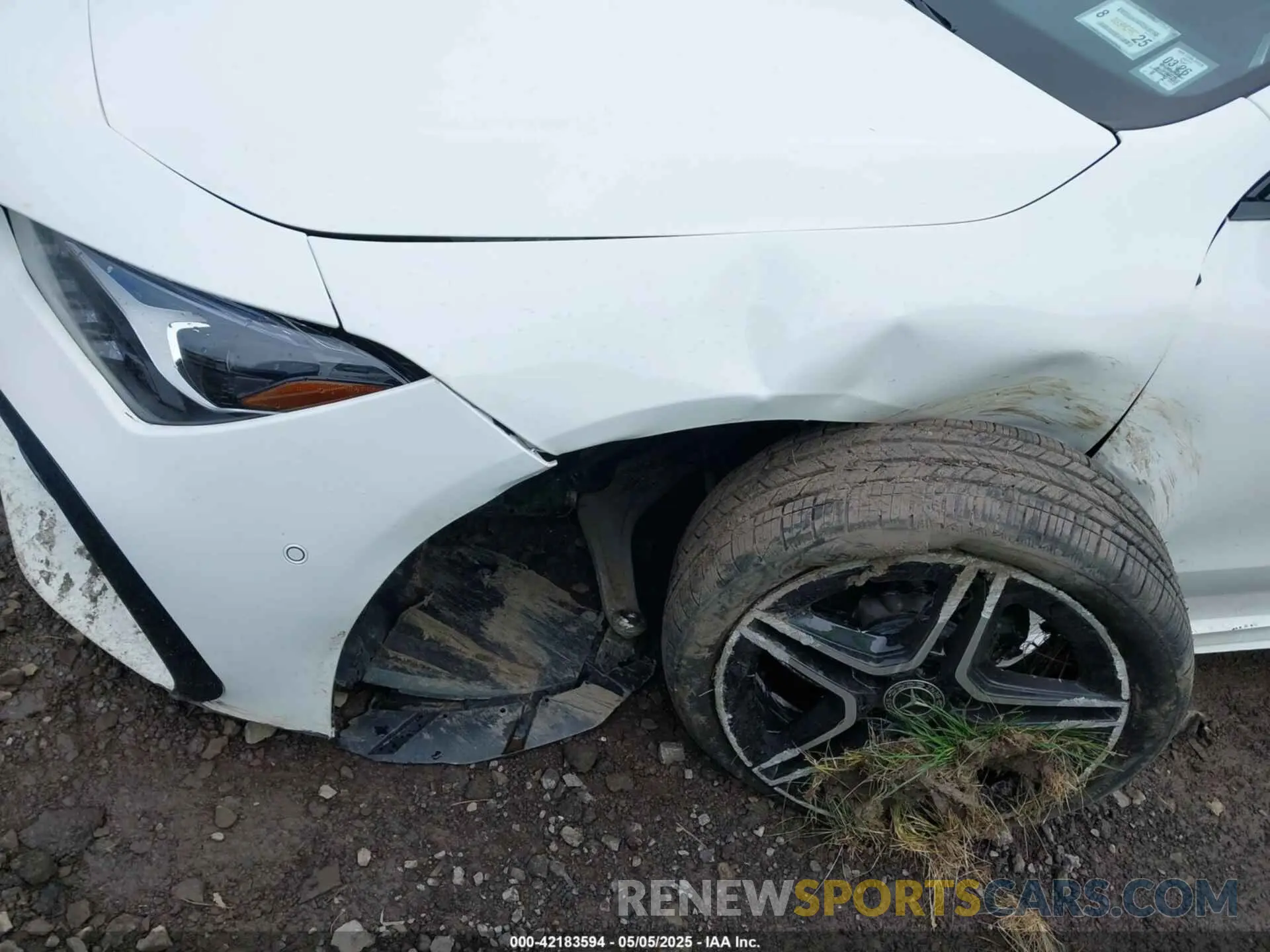 6 Photograph of a damaged car W1K5J4HB6RN450550 MERCEDES-BENZ CLA 2024