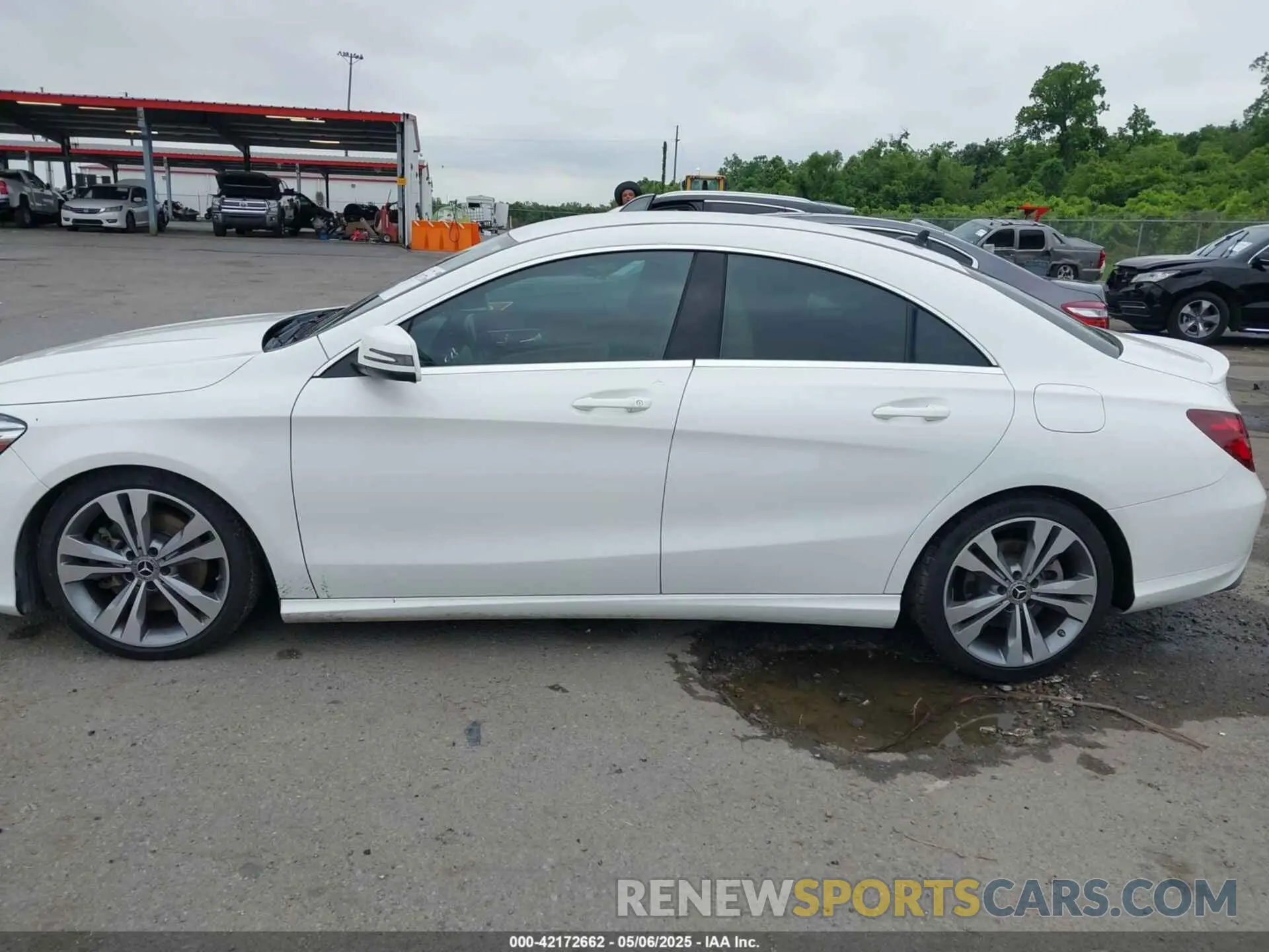 14 Photograph of a damaged car WDDSJ4EB0KN749822 MERCEDES-BENZ CLA 250 2019