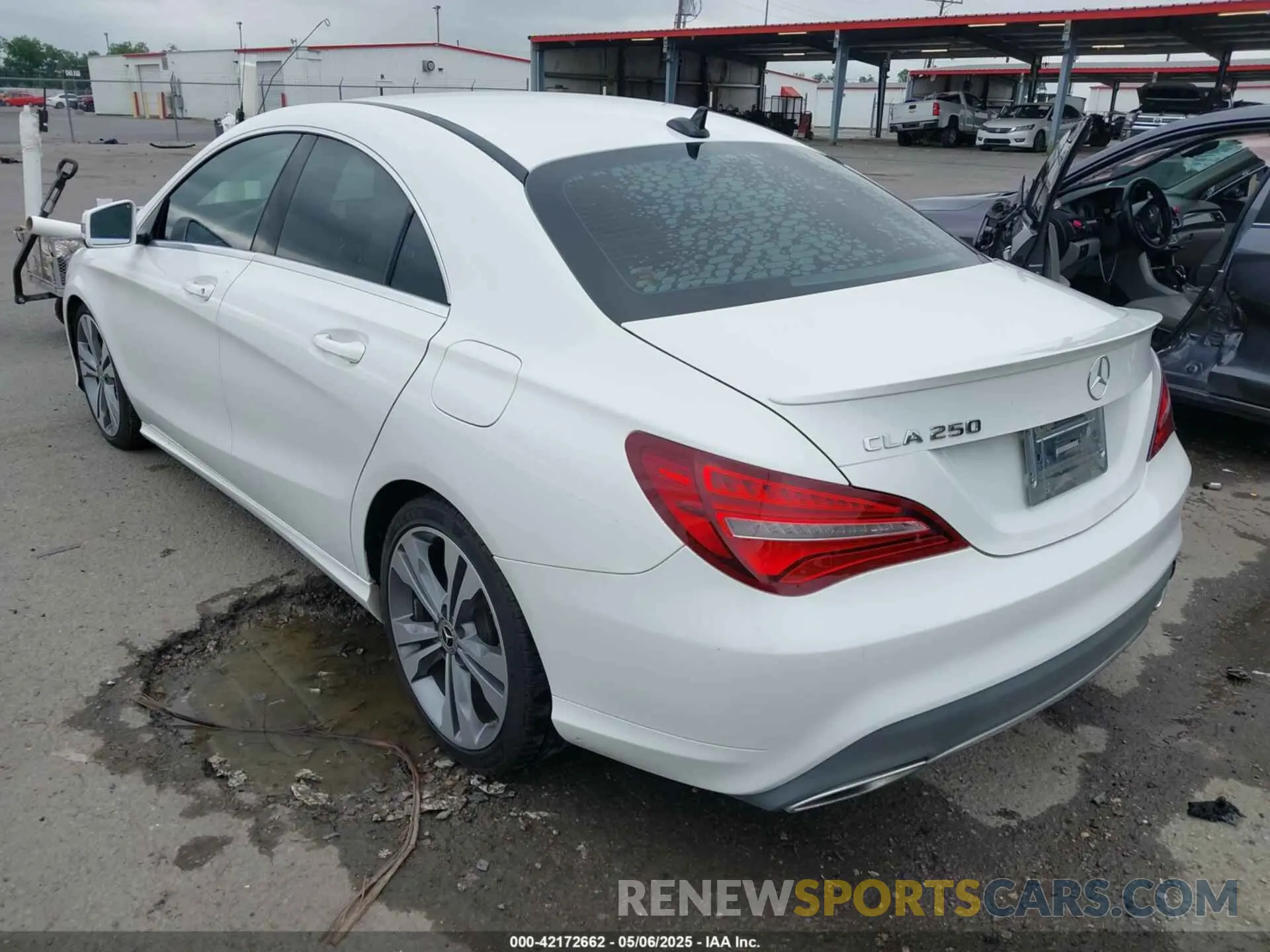 3 Photograph of a damaged car WDDSJ4EB0KN749822 MERCEDES-BENZ CLA 250 2019