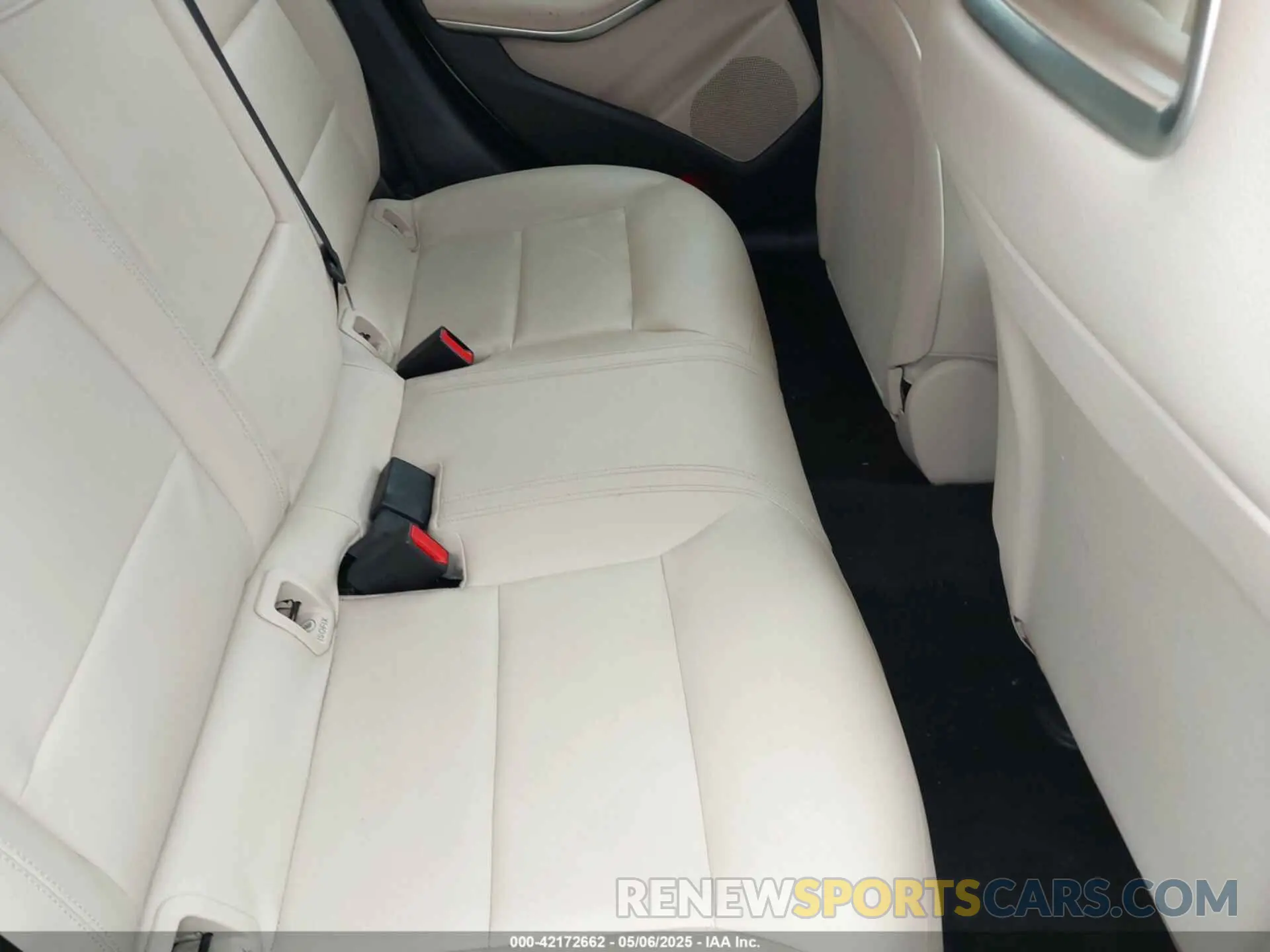 8 Photograph of a damaged car WDDSJ4EB0KN749822 MERCEDES-BENZ CLA 250 2019