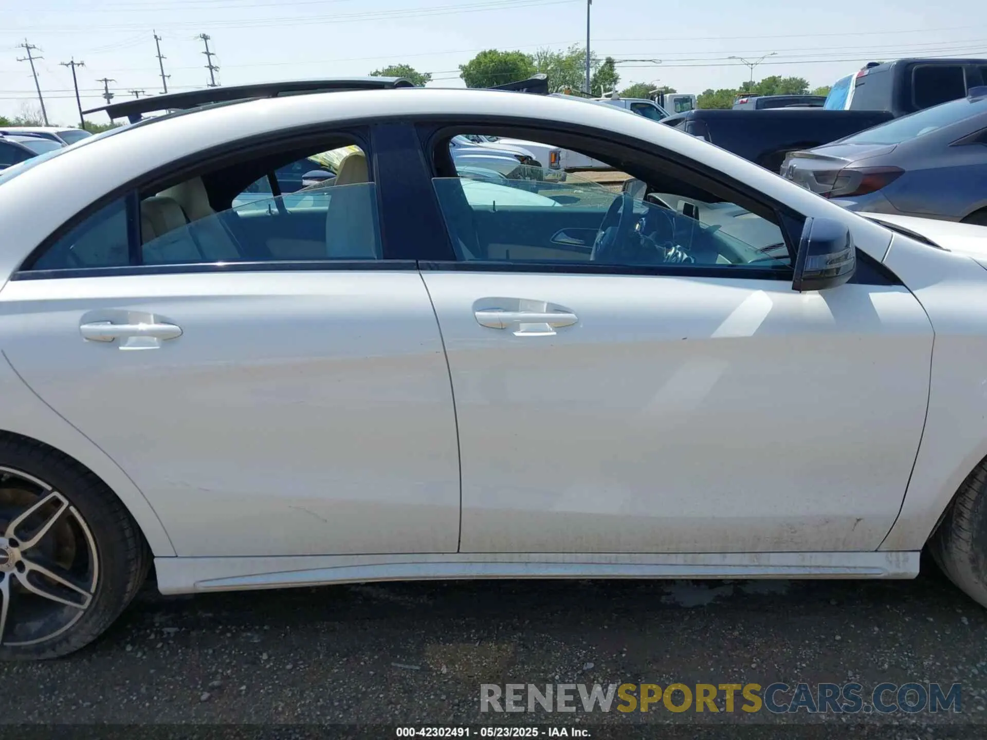14 Photograph of a damaged car WDDSJ4EB1KN726095 MERCEDES-BENZ CLA 250 2019