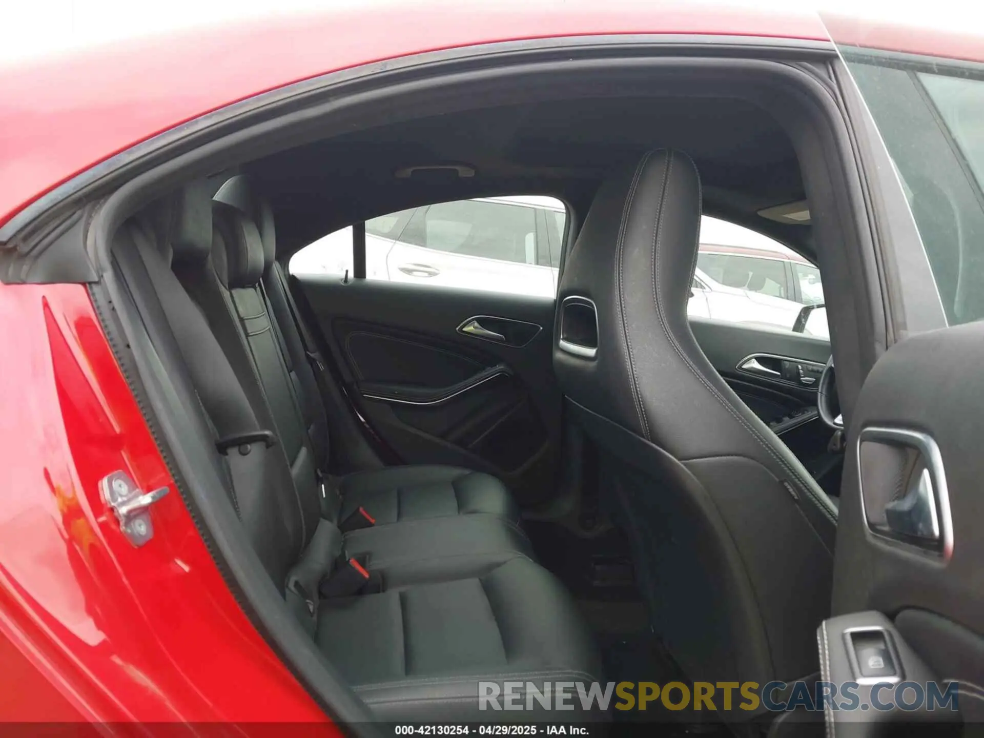 8 Photograph of a damaged car WDDSJ4EB2KN776696 MERCEDES-BENZ CLA 250 2019