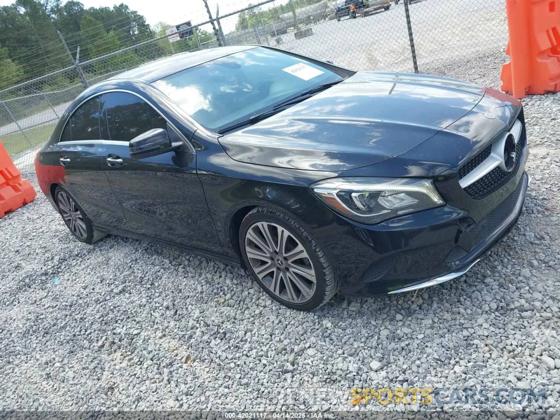 1 Photograph of a damaged car WDDSJ4EB3KN751953 MERCEDES-BENZ CLA 250 2019