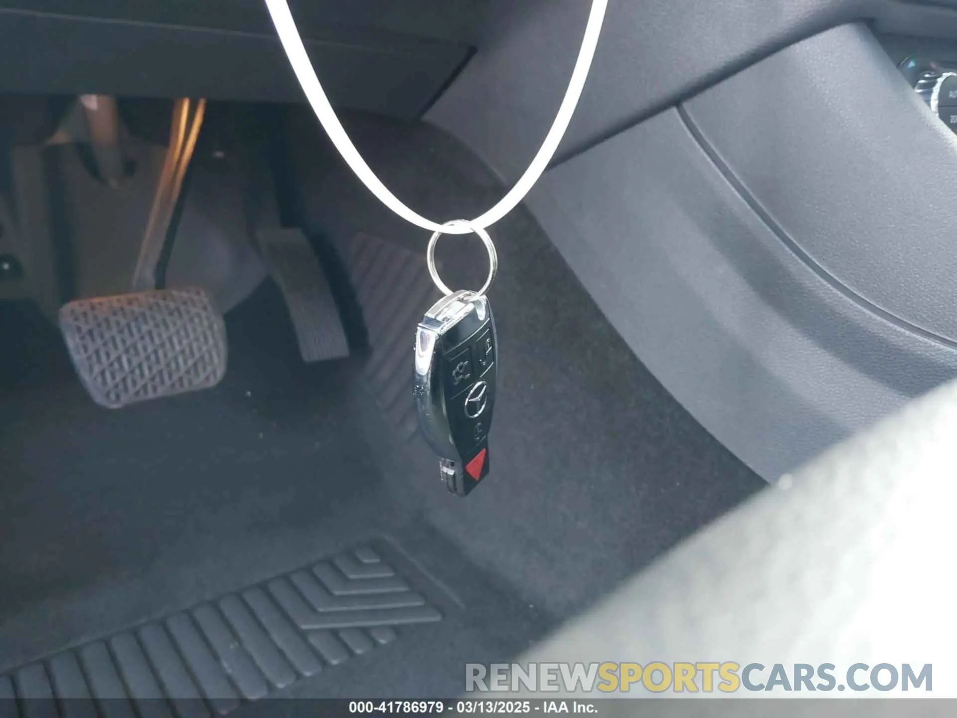11 Photograph of a damaged car WDDSJ4EB5KN753560 MERCEDES-BENZ CLA 250 2019