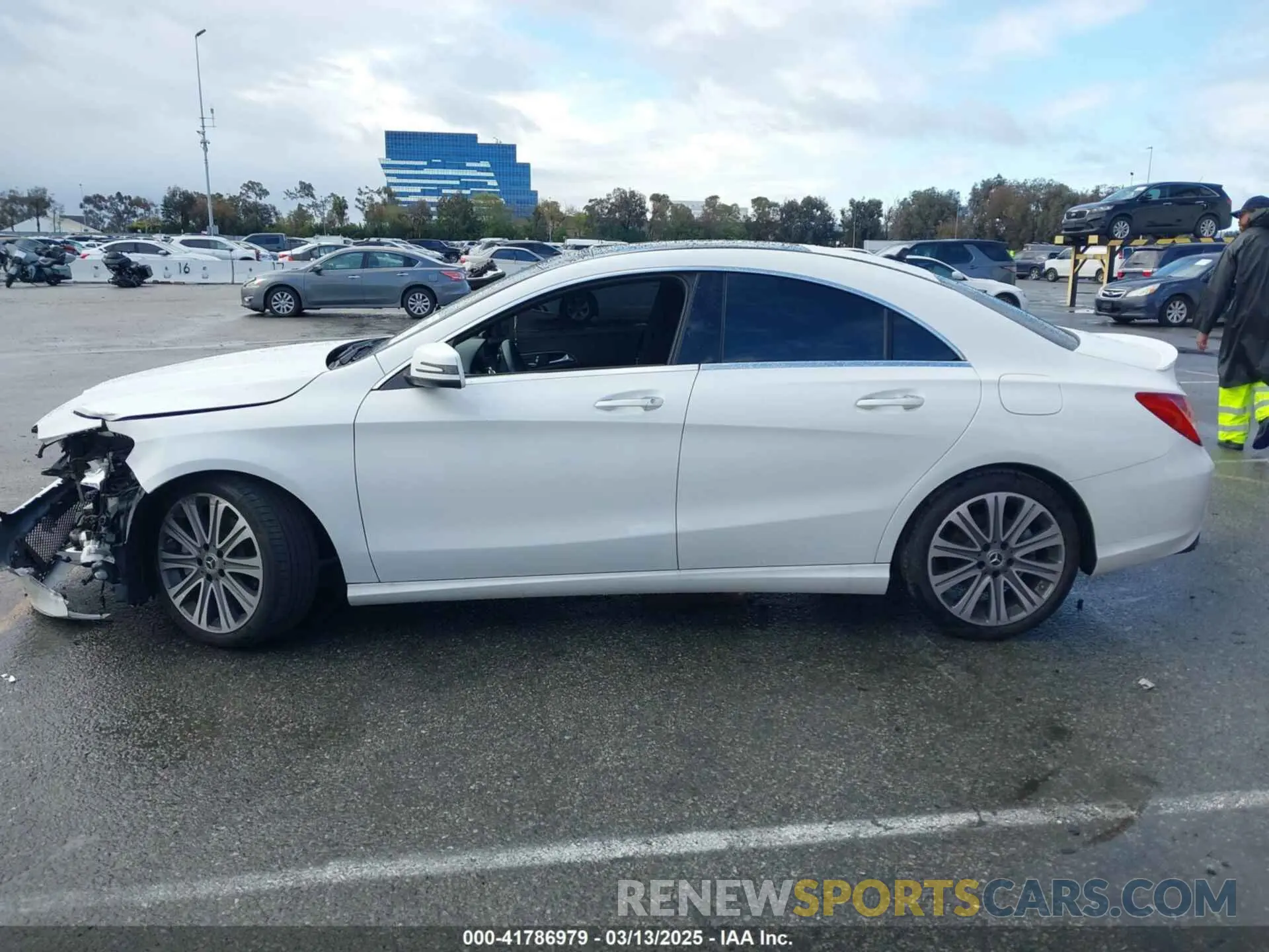14 Photograph of a damaged car WDDSJ4EB5KN753560 MERCEDES-BENZ CLA 250 2019