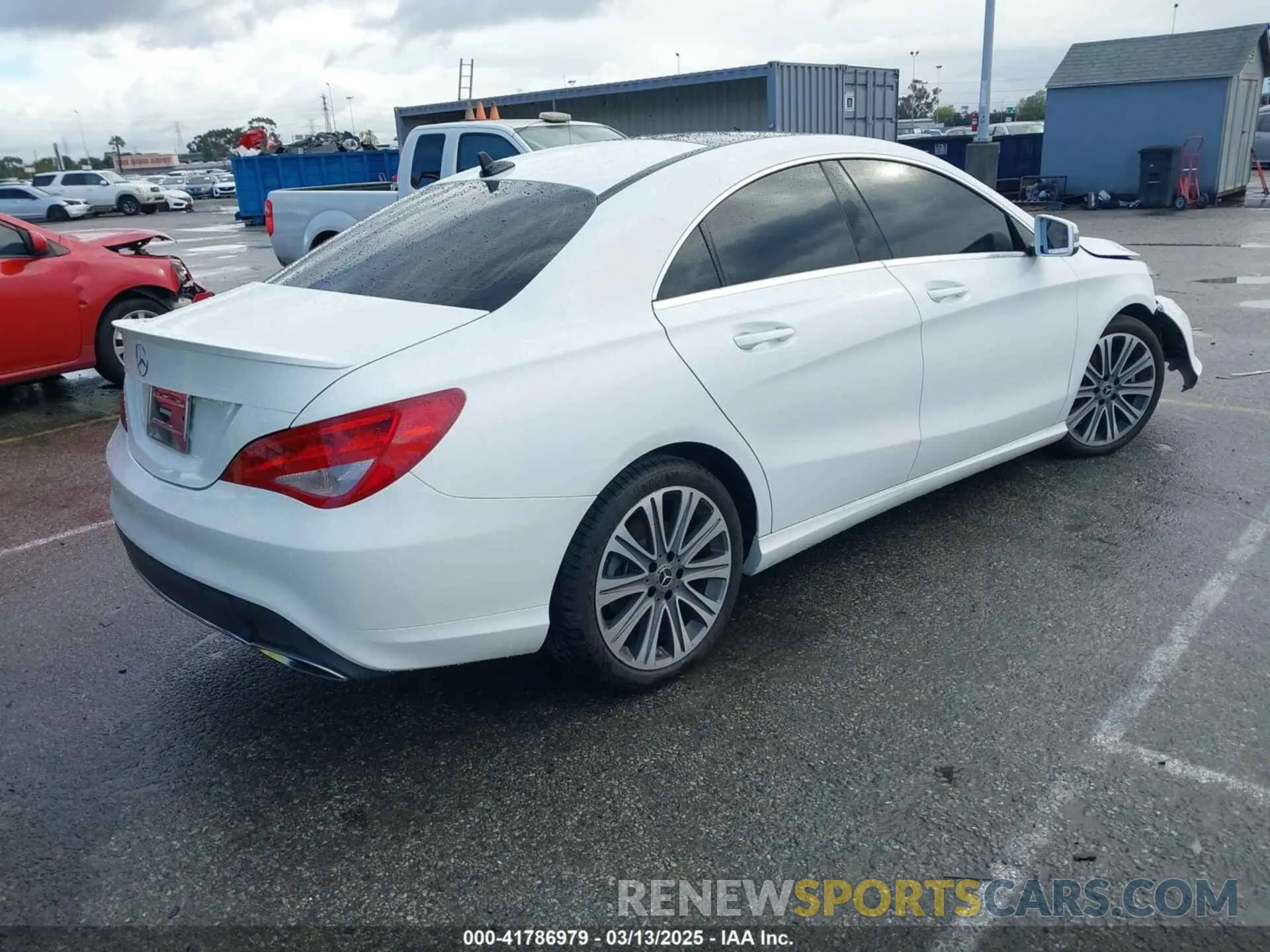 4 Photograph of a damaged car WDDSJ4EB5KN753560 MERCEDES-BENZ CLA 250 2019