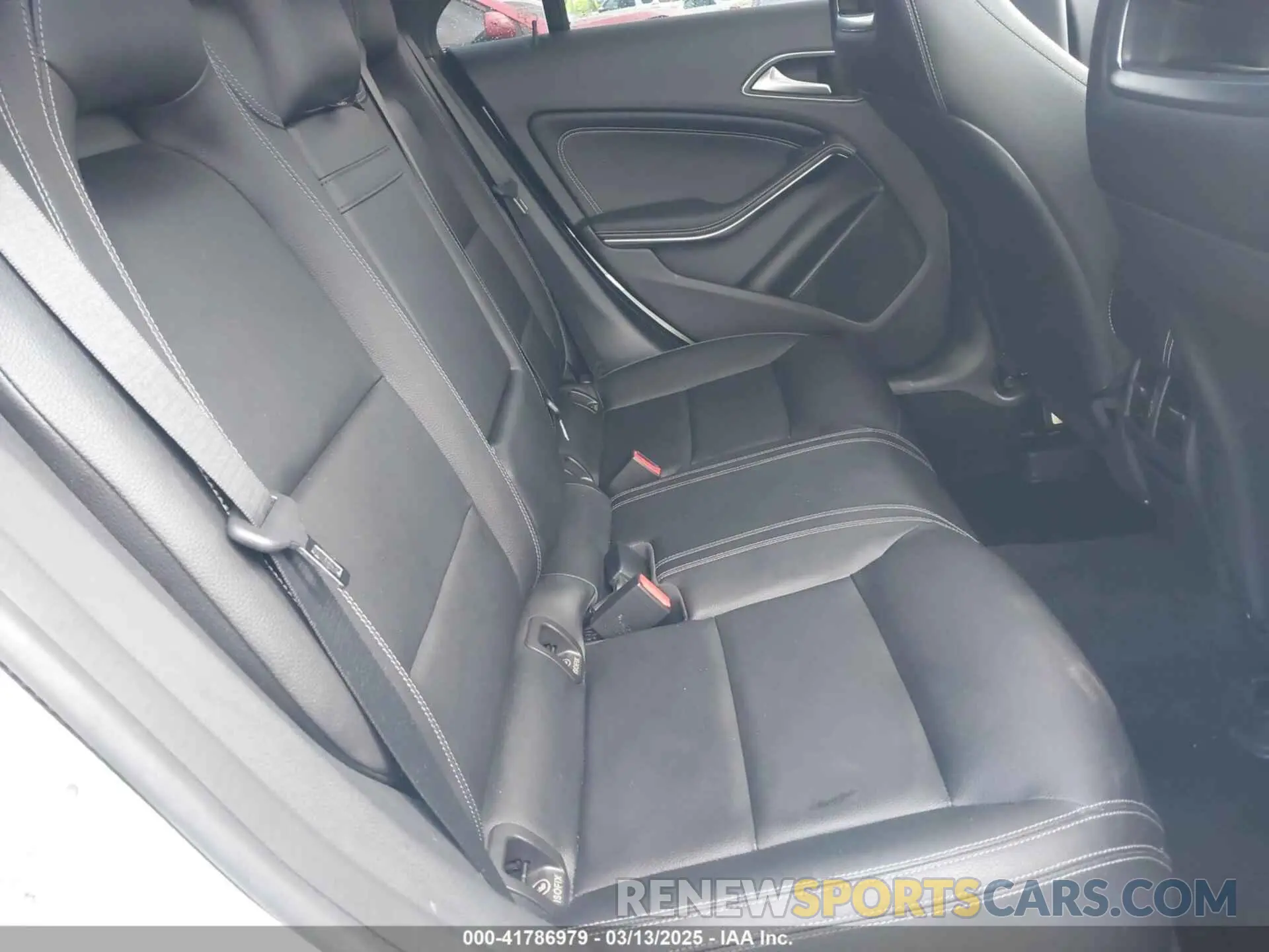 8 Photograph of a damaged car WDDSJ4EB5KN753560 MERCEDES-BENZ CLA 250 2019