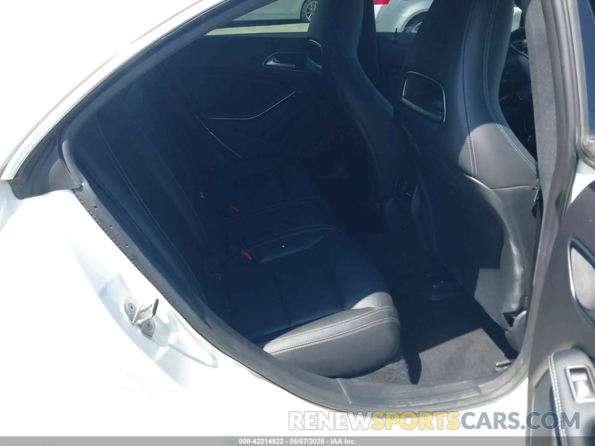 8 Photograph of a damaged car WDDSJ4EB5KN769676 MERCEDES-BENZ CLA 250 2019