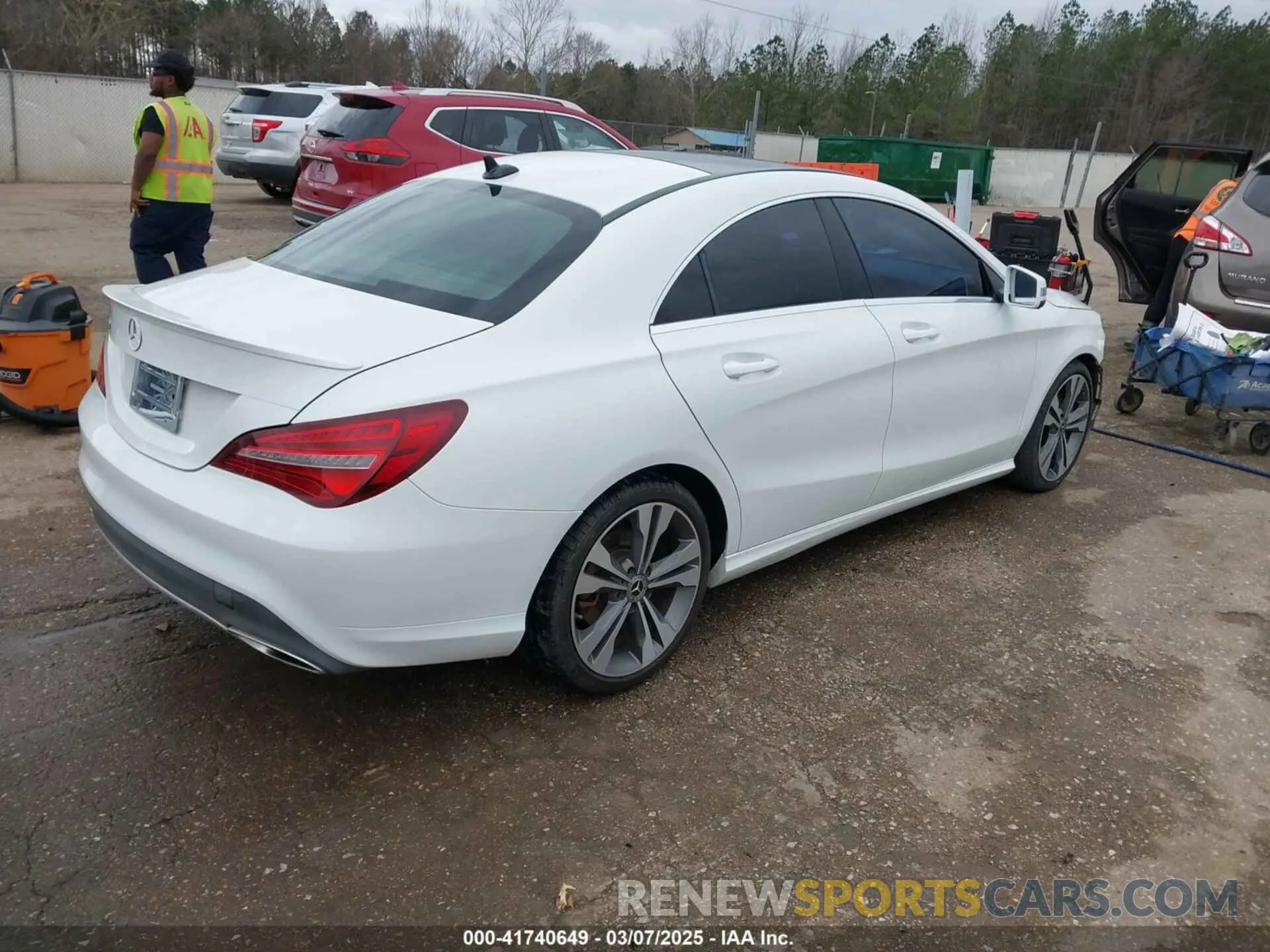 4 Photograph of a damaged car WDDSJ4EB6KN708160 MERCEDES-BENZ CLA 250 2019