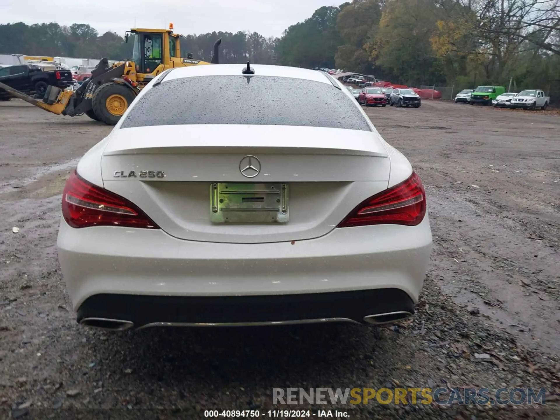 17 Photograph of a damaged car WDDSJ4EB7KN705025 MERCEDES-BENZ CLA 250 2019