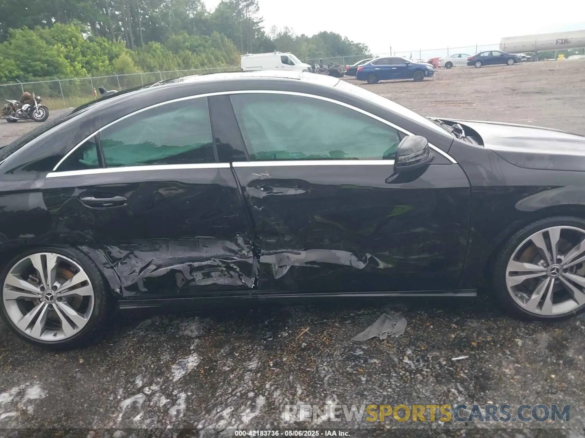 13 Photograph of a damaged car WDDSJ4EB7KN710306 MERCEDES-BENZ CLA 250 2019