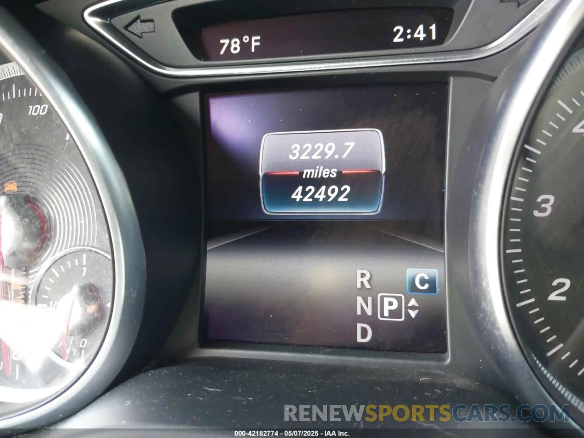15 Photograph of a damaged car WDDSJ4GB4KN725228 MERCEDES-BENZ CLA 250 2019