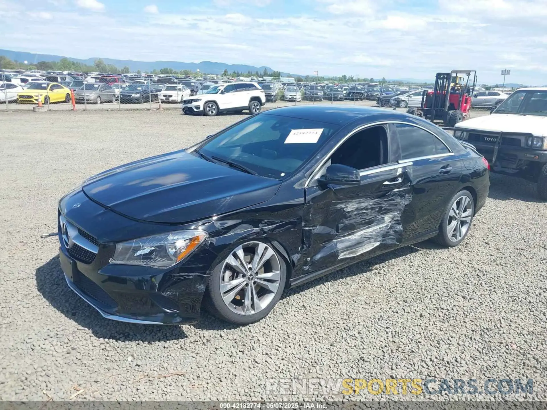 2 Photograph of a damaged car WDDSJ4GB4KN725228 MERCEDES-BENZ CLA 250 2019