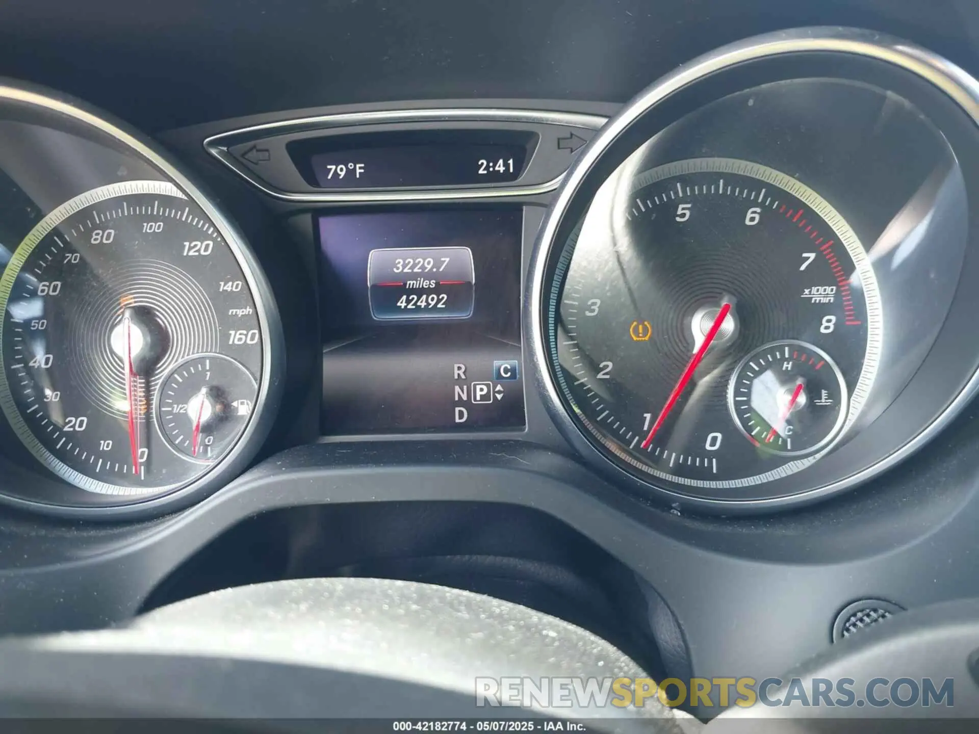 7 Photograph of a damaged car WDDSJ4GB4KN725228 MERCEDES-BENZ CLA 250 2019