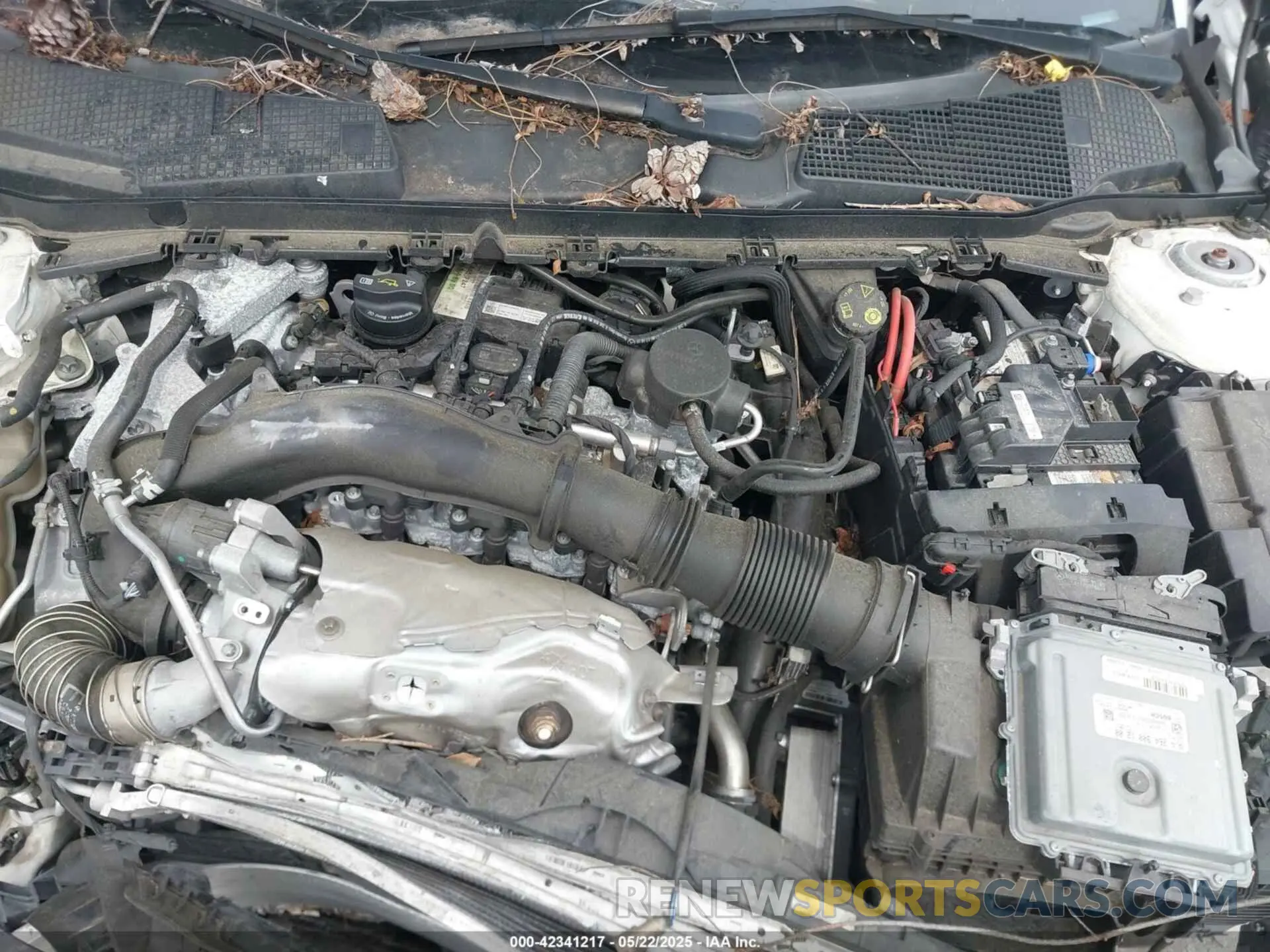 10 Photograph of a damaged car W1K5J4GB1LN091102 MERCEDES-BENZ CLA 250 2020