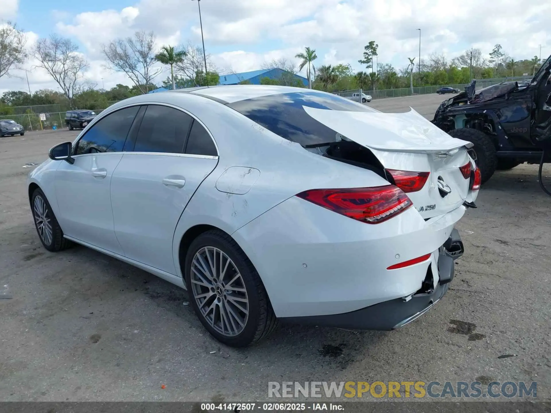 3 Photograph of a damaged car W1K5J4GB4LN095970 MERCEDES-BENZ CLA 250 2020