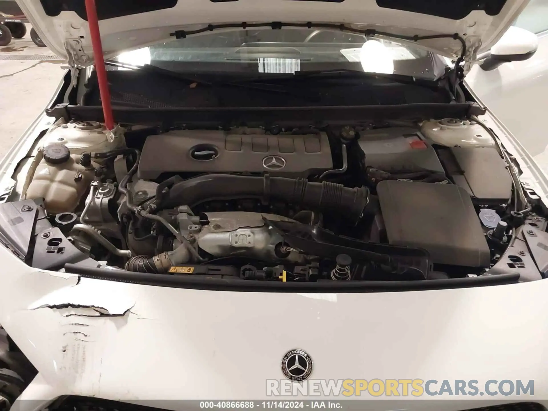 10 Photograph of a damaged car W1K5J4HB4LN089987 MERCEDES-BENZ CLA 250 2020