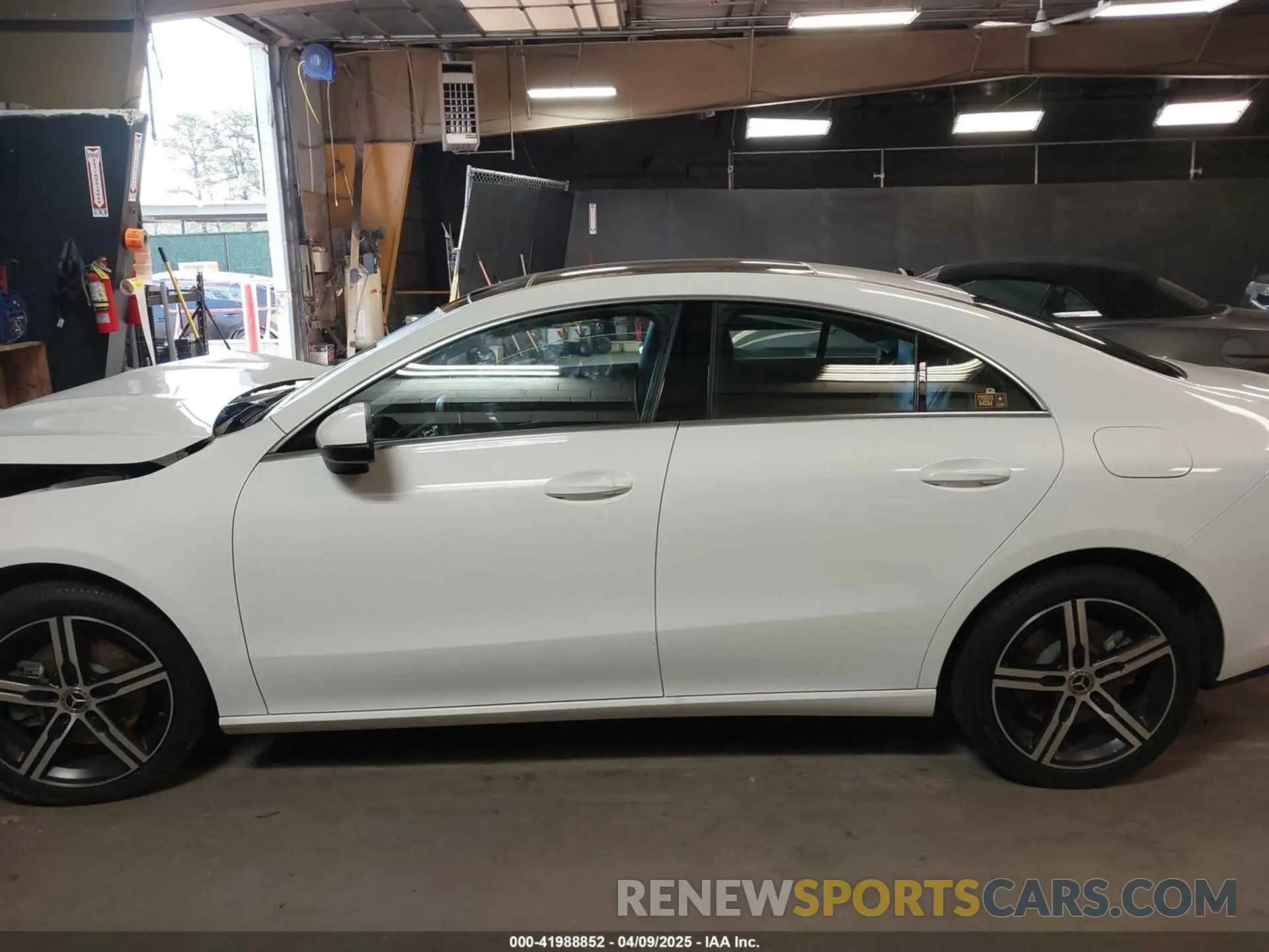 14 Photograph of a damaged car W1K5J4HB6LN119880 MERCEDES-BENZ CLA 250 2020