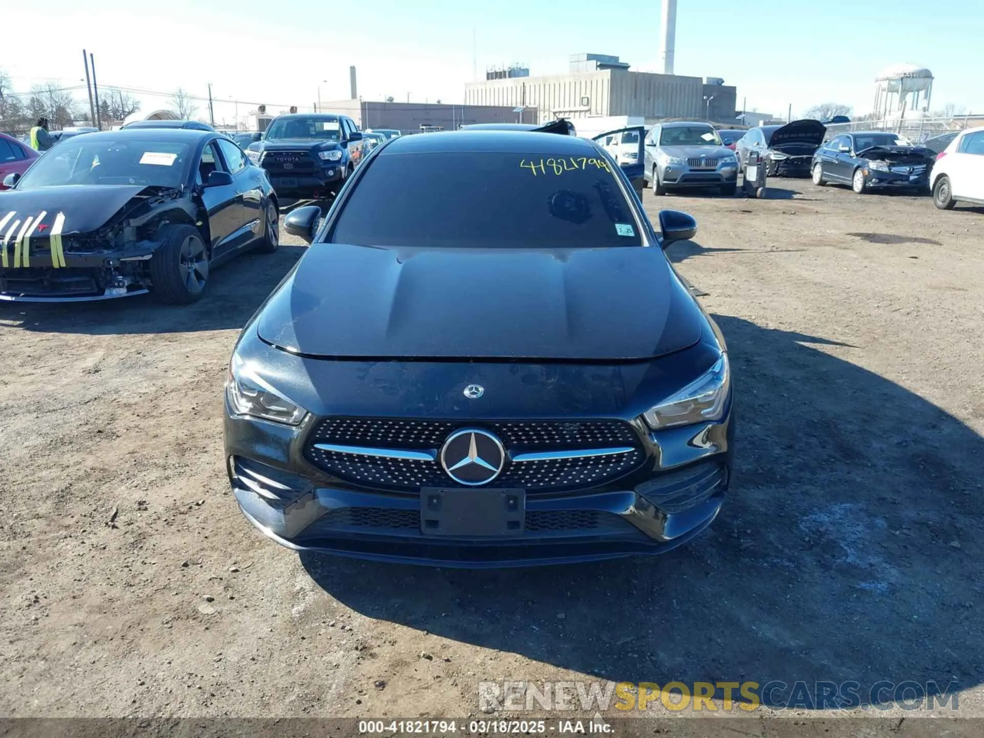 12 Photograph of a damaged car W1K5J4HBXLN127562 MERCEDES-BENZ CLA 250 2020