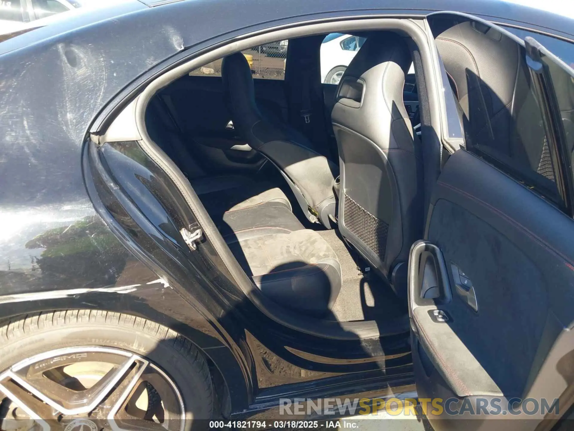 8 Photograph of a damaged car W1K5J4HBXLN127562 MERCEDES-BENZ CLA 250 2020