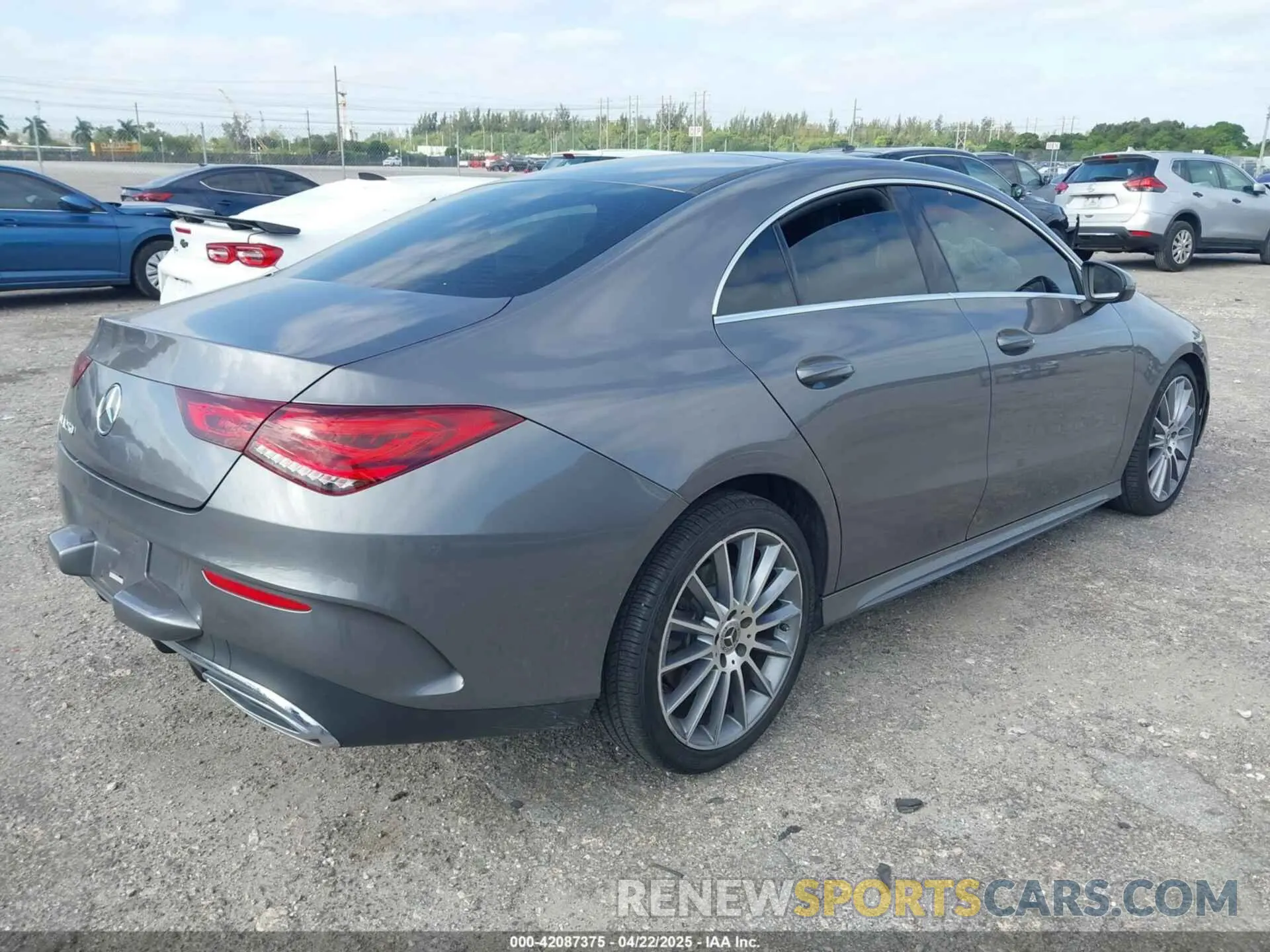 4 Photograph of a damaged car WDD5J4GB2LN031698 MERCEDES-BENZ CLA 250 2020