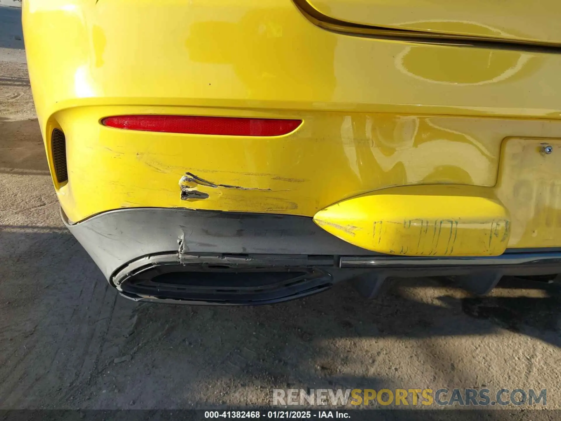 18 Photograph of a damaged car WDD5J4GB3LN072633 MERCEDES-BENZ CLA 250 2020
