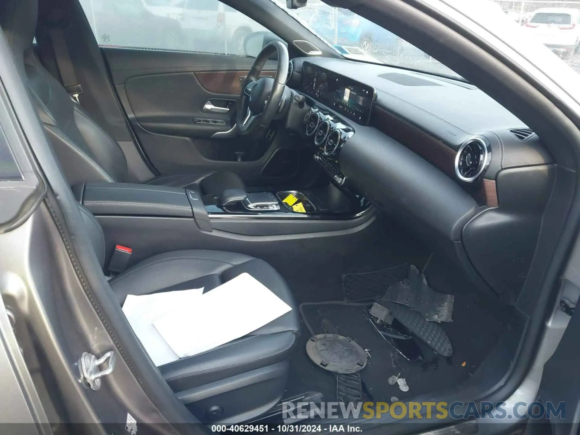 5 Photograph of a damaged car WDD5J4HB2LN067535 MERCEDES-BENZ CLA 250 2020