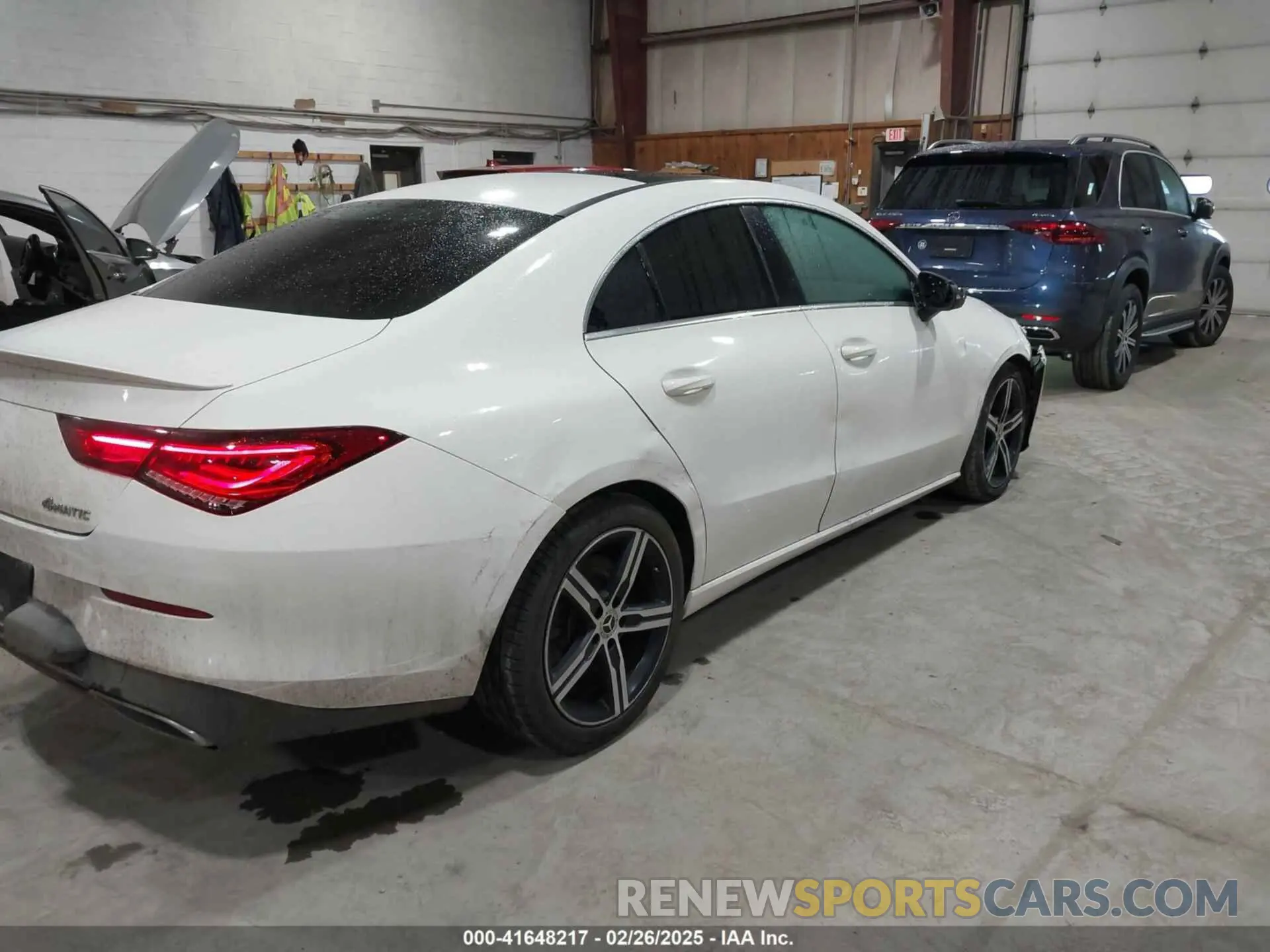 17 Photograph of a damaged car WDD5J4HB8LN037598 MERCEDES-BENZ CLA 250 2020