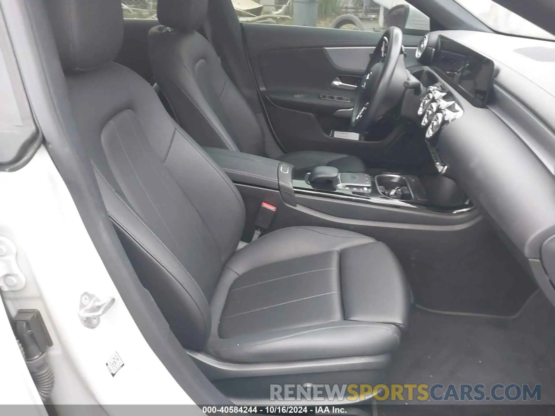 5 Photograph of a damaged car W1K5J4GB4MN176761 MERCEDES-BENZ CLA 250 2021